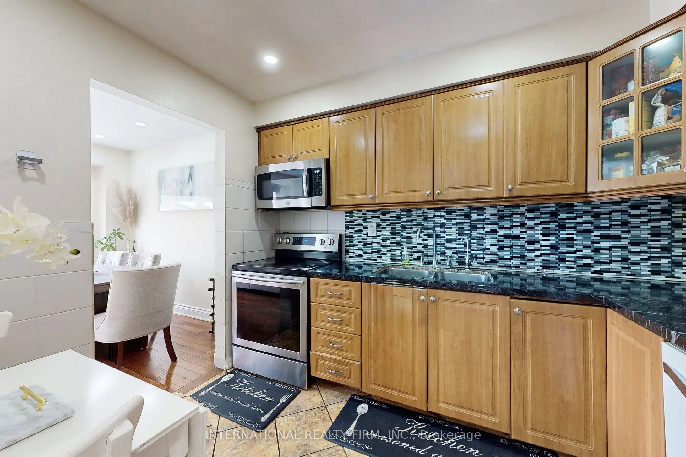 60 Hanson Road, #62