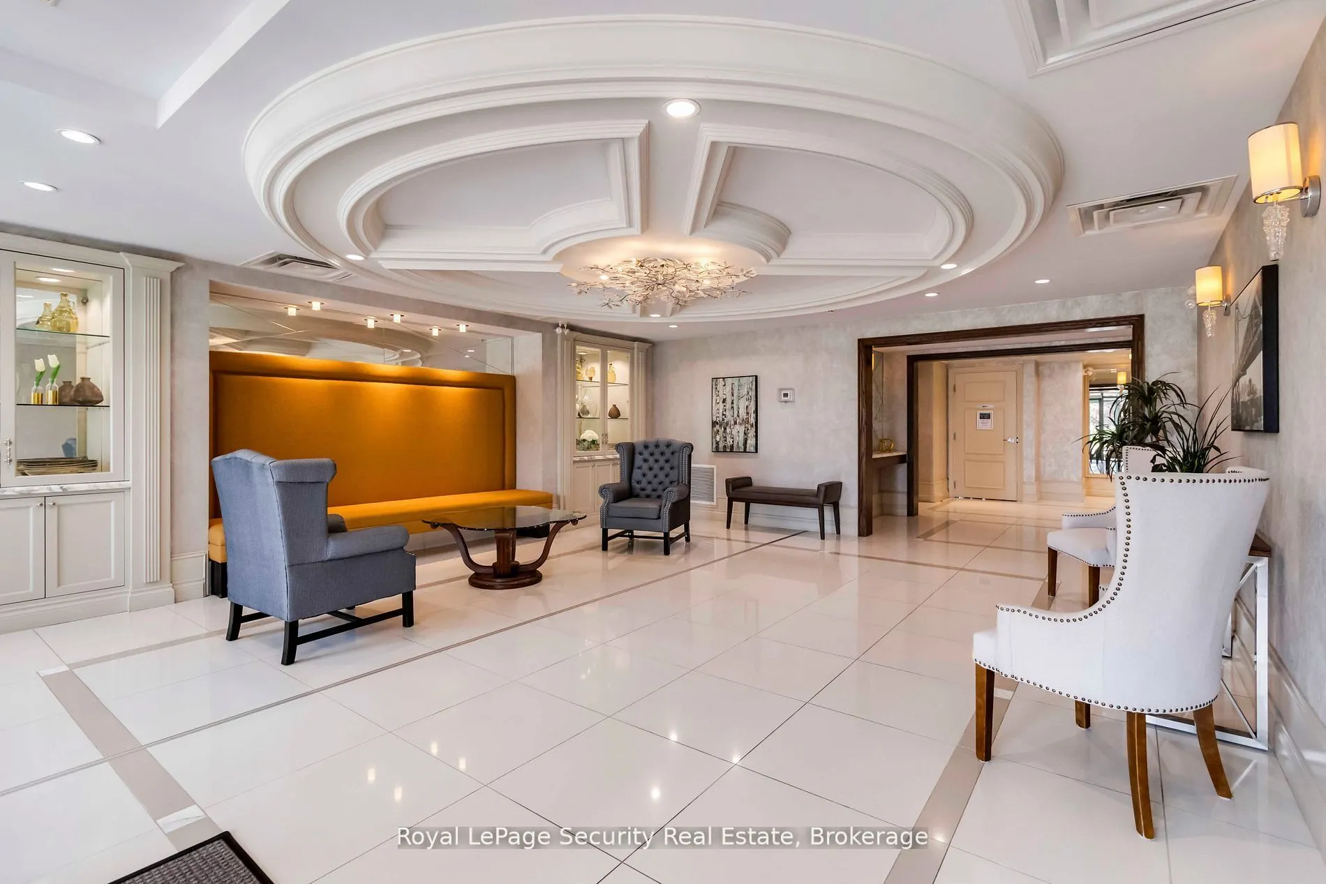 50 Via Rosedale Way, #210