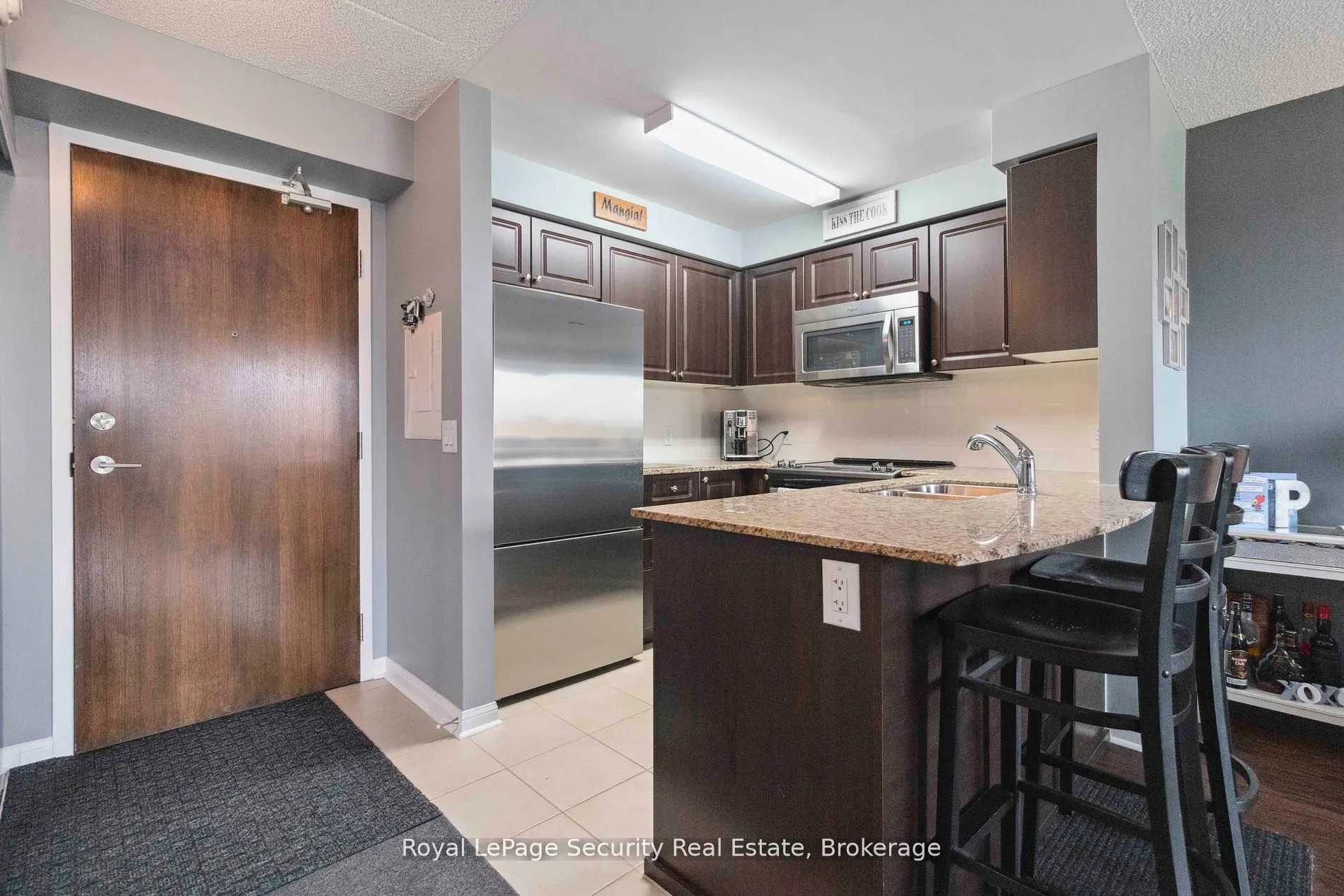 50 Via Rosedale Way, #210