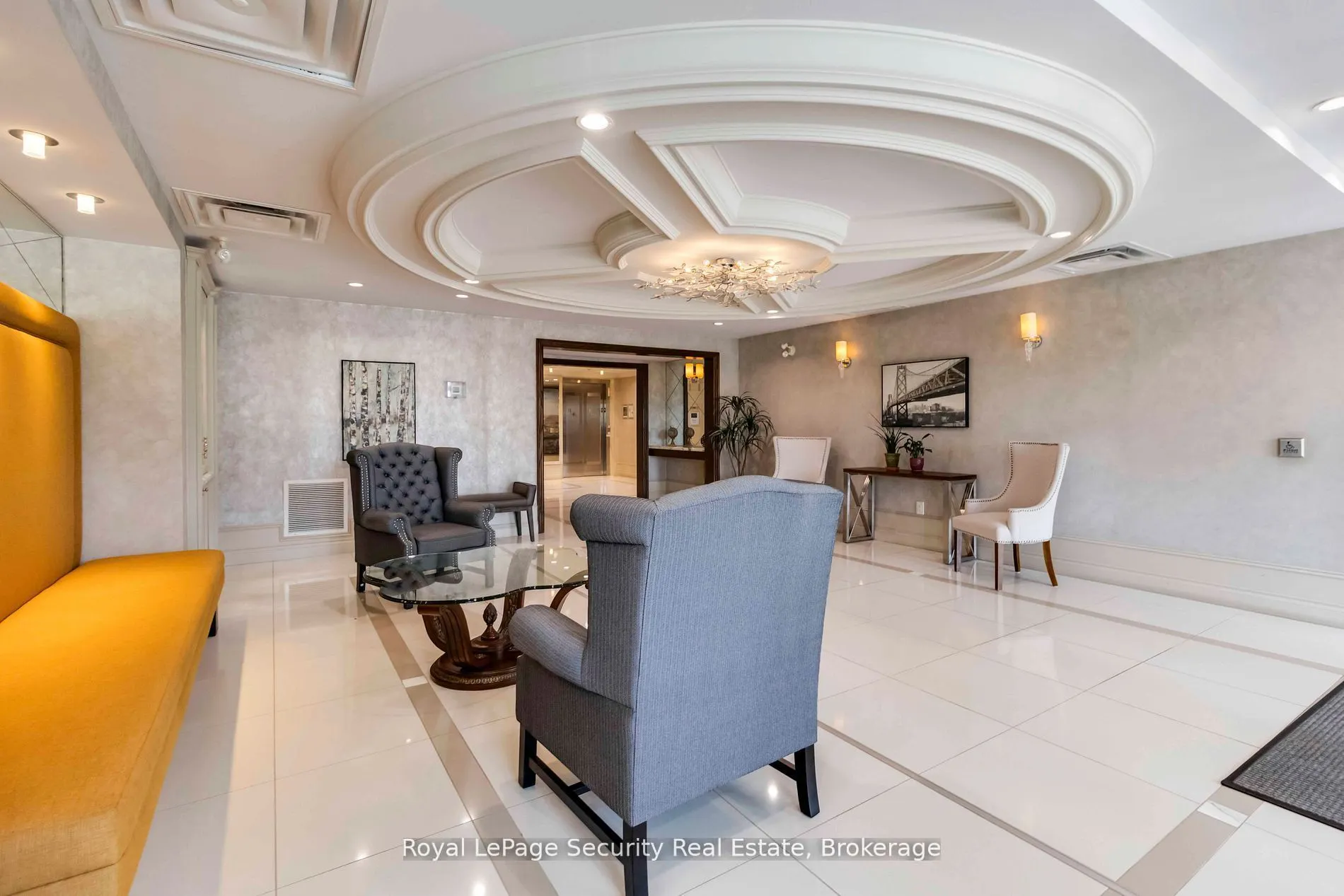 50 Via Rosedale Way, #210