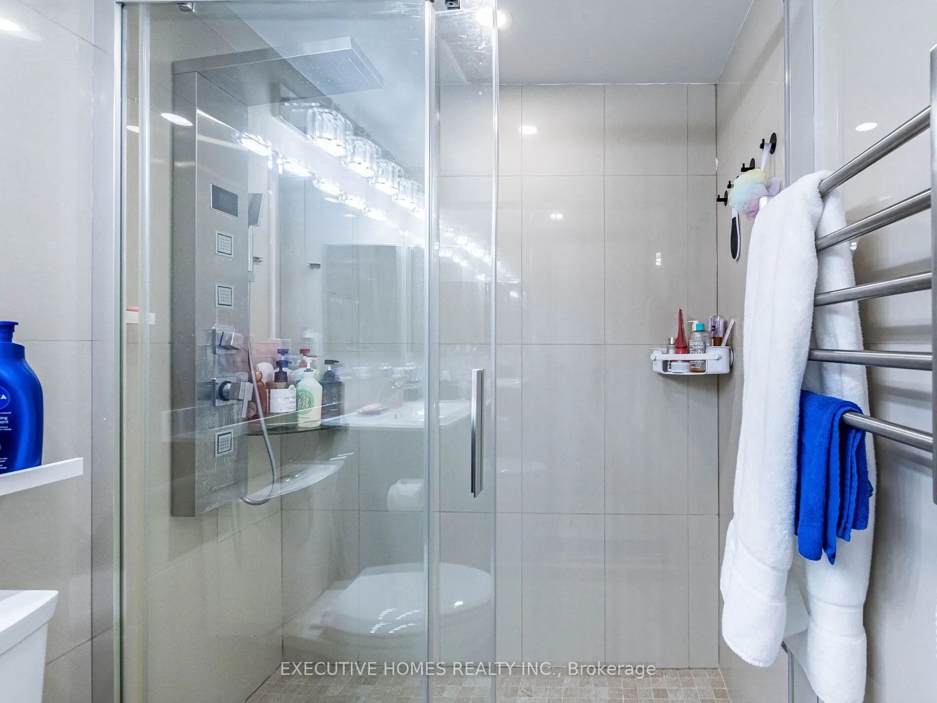 550 Webb Drive, #2702