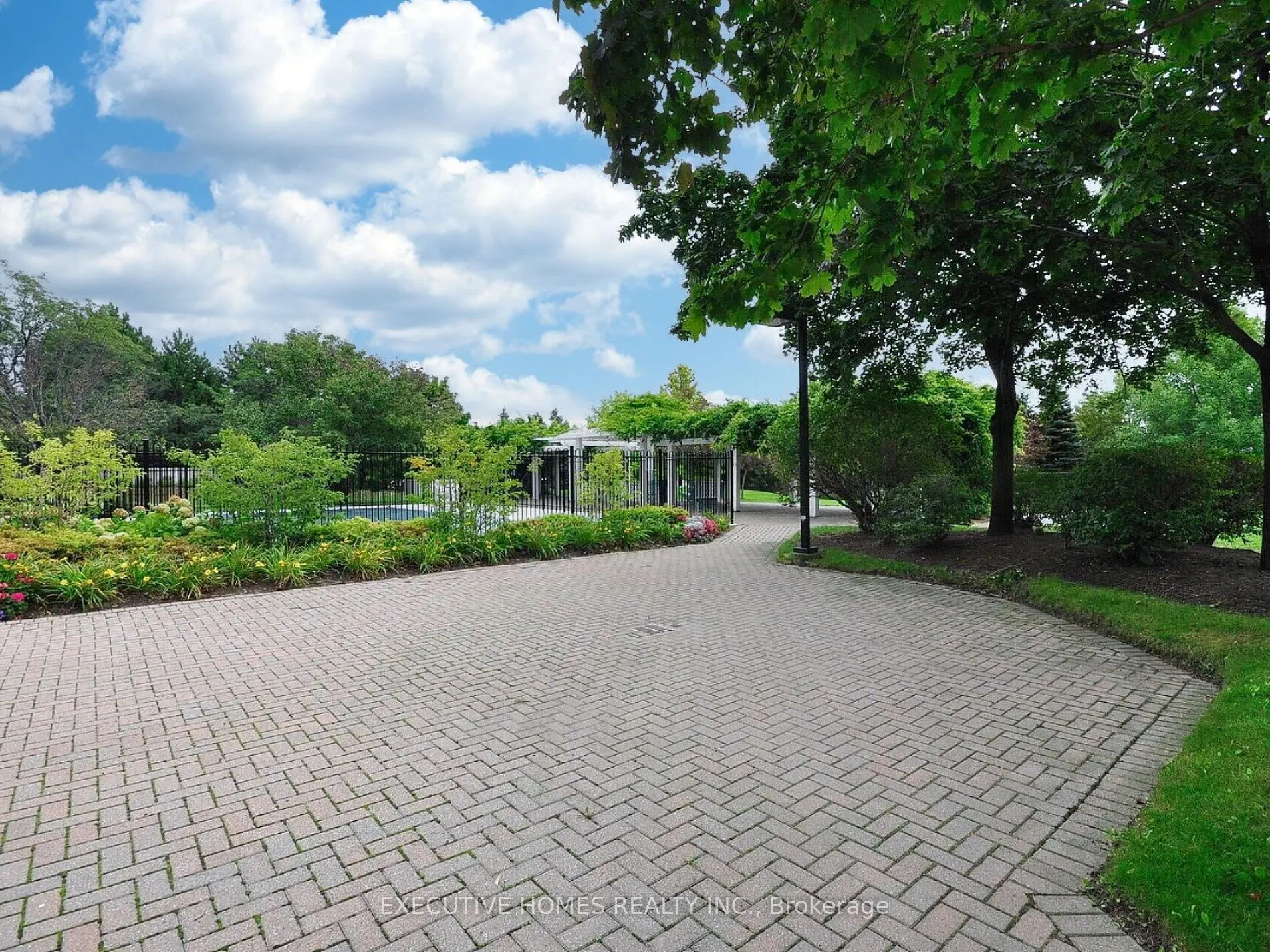 550 Webb Drive, #2702