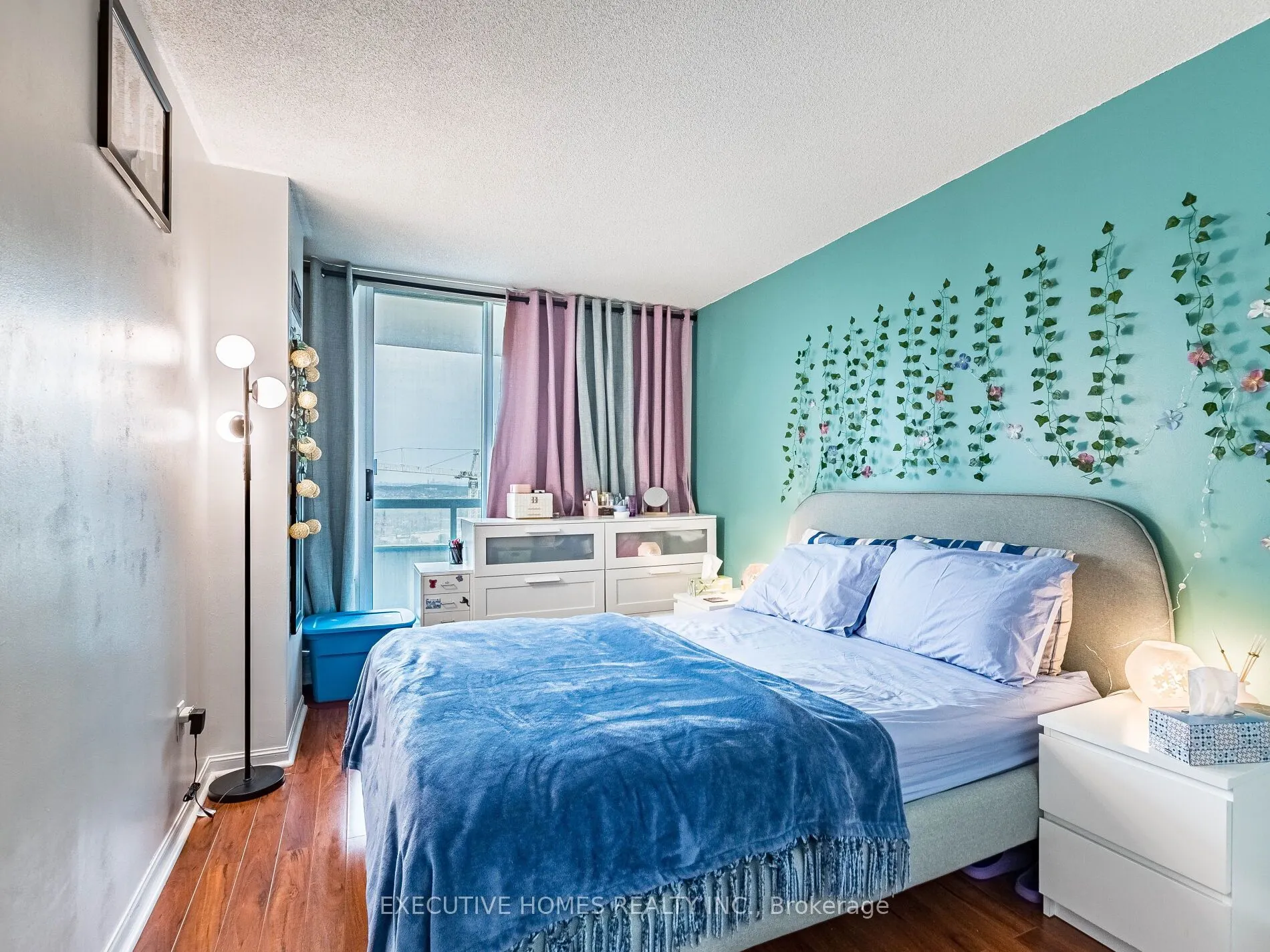 550 Webb Drive, #2702