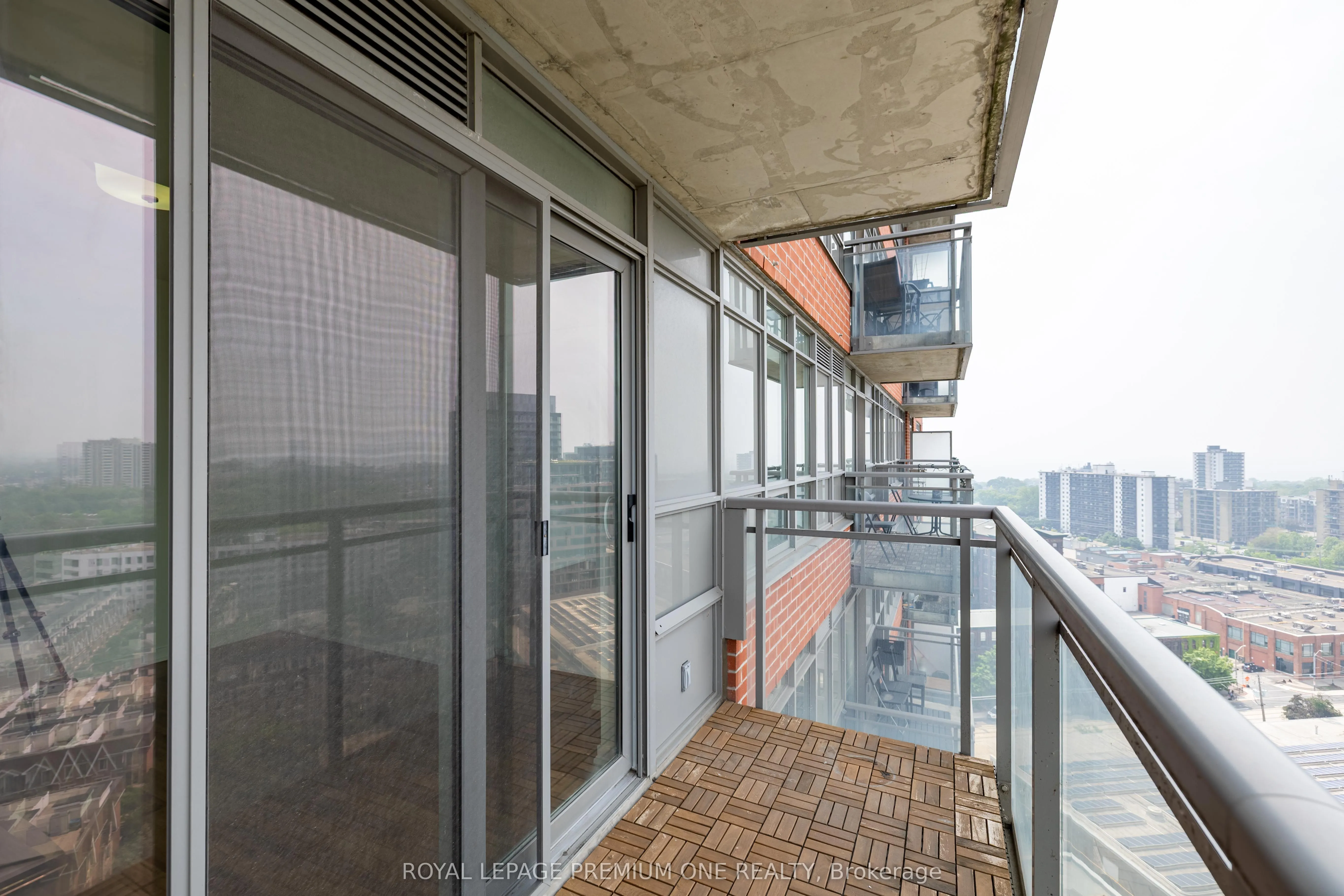 38 Joe Shuster Way, #1910