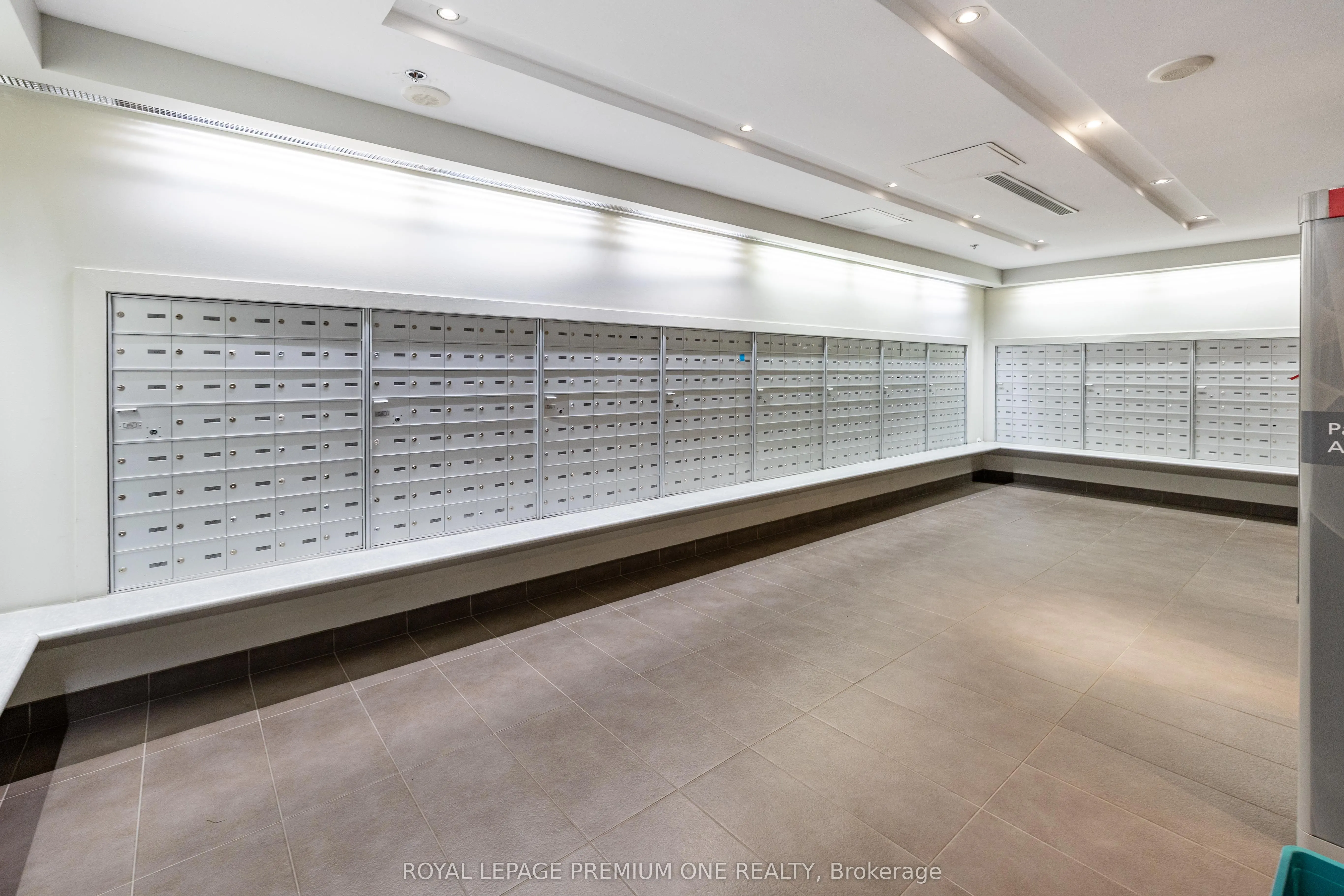38 Joe Shuster Way, #1910