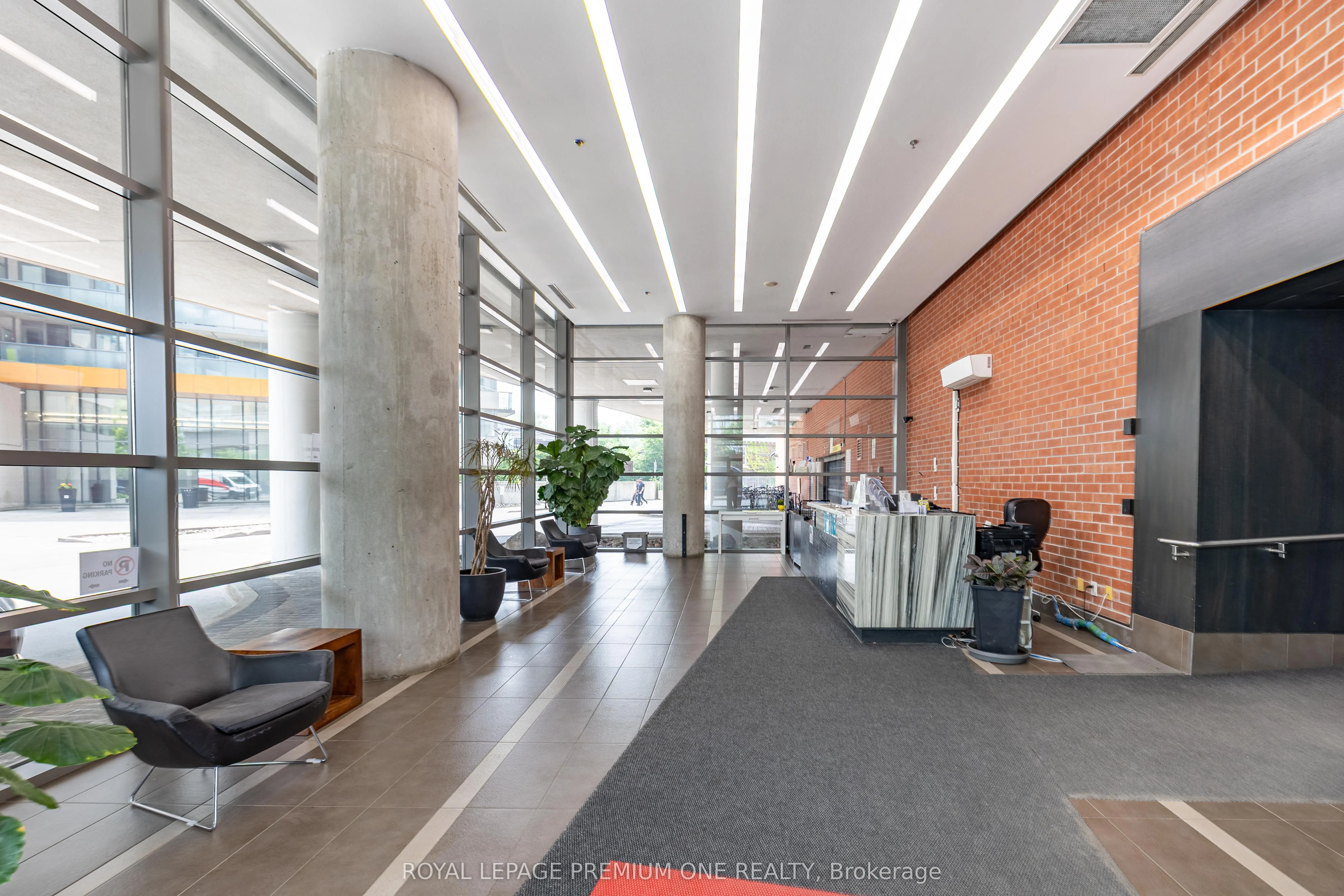 38 Joe Shuster Way, #1910