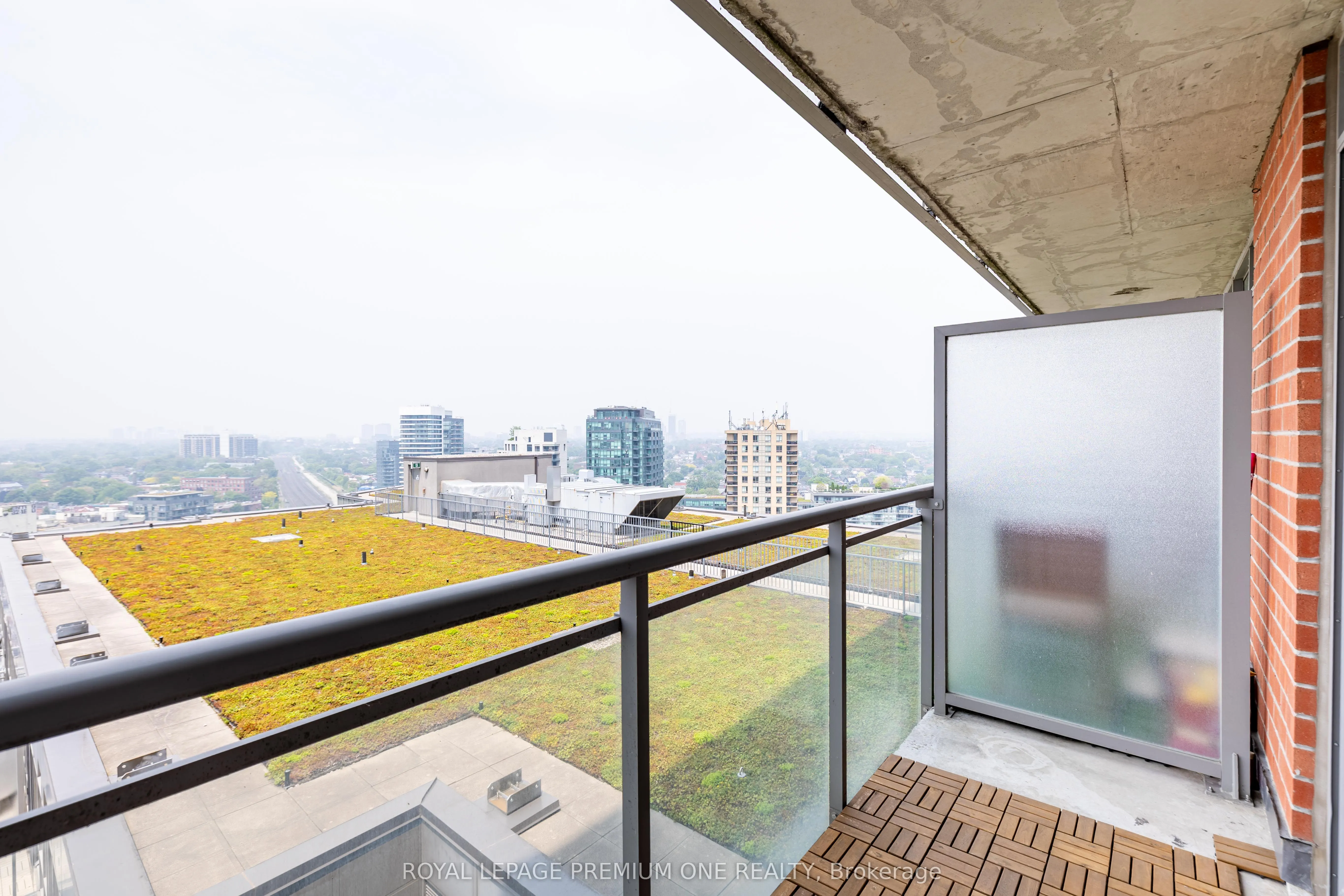38 Joe Shuster Way, #1910