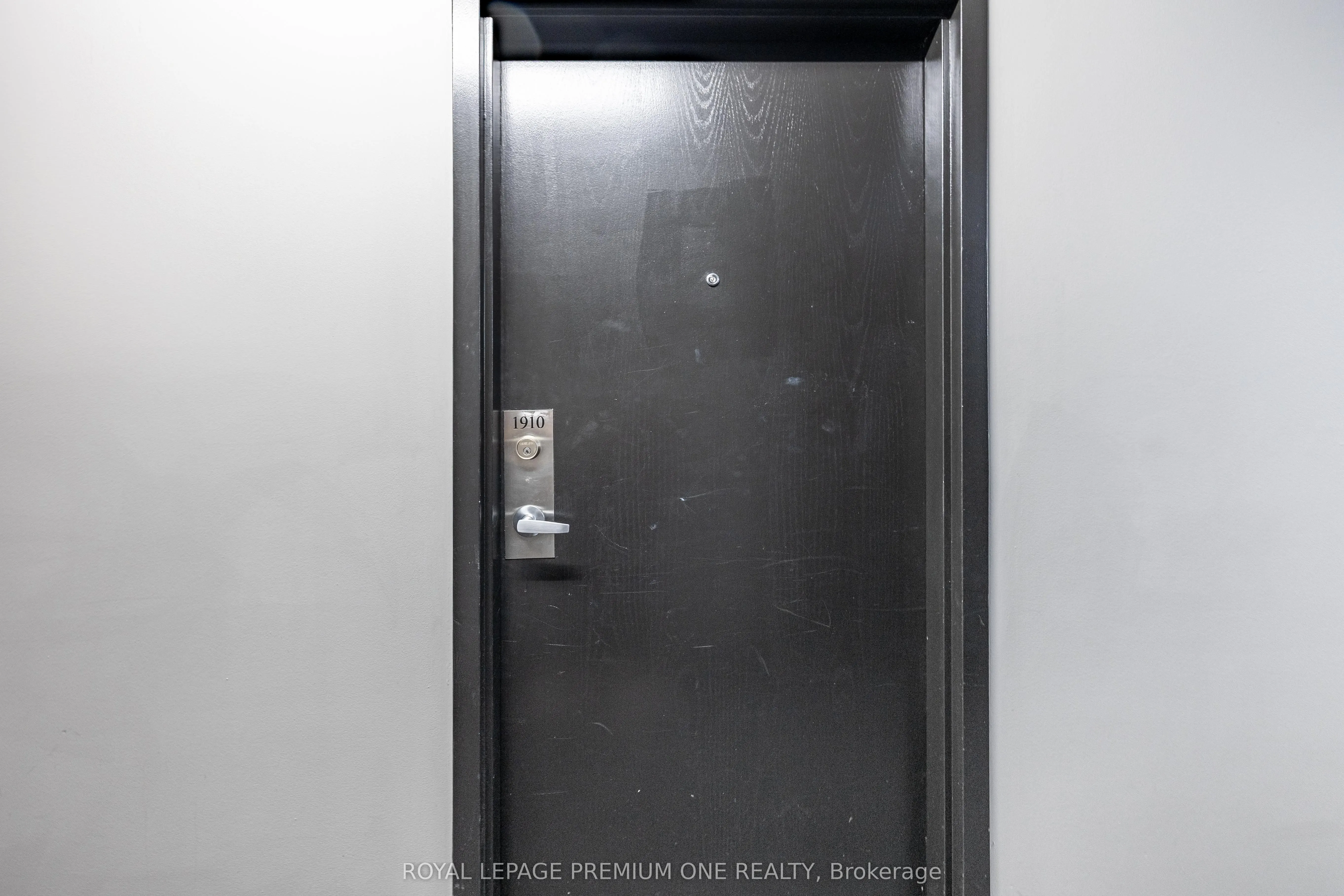 38 Joe Shuster Way, #1910