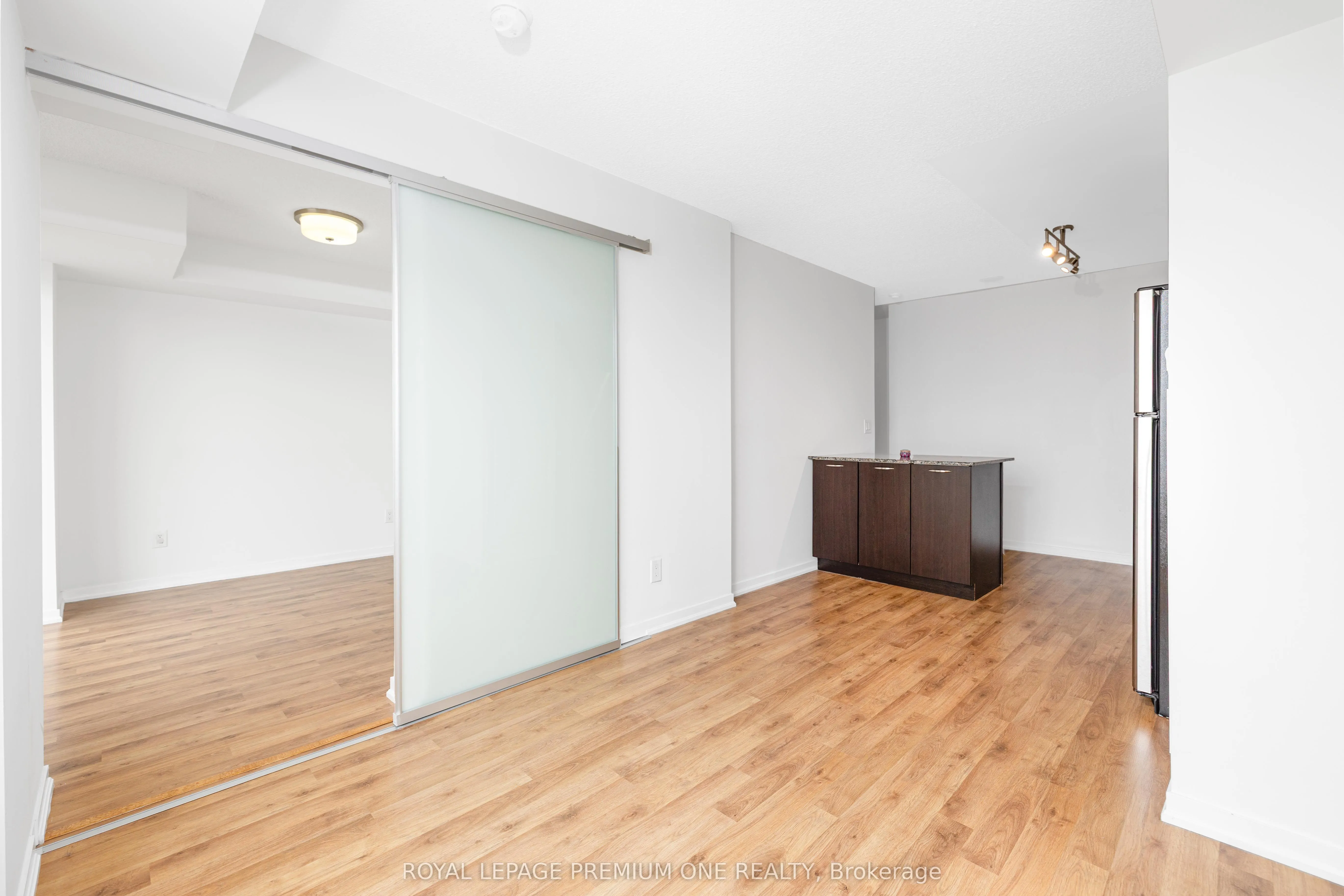 38 Joe Shuster Way, #1910