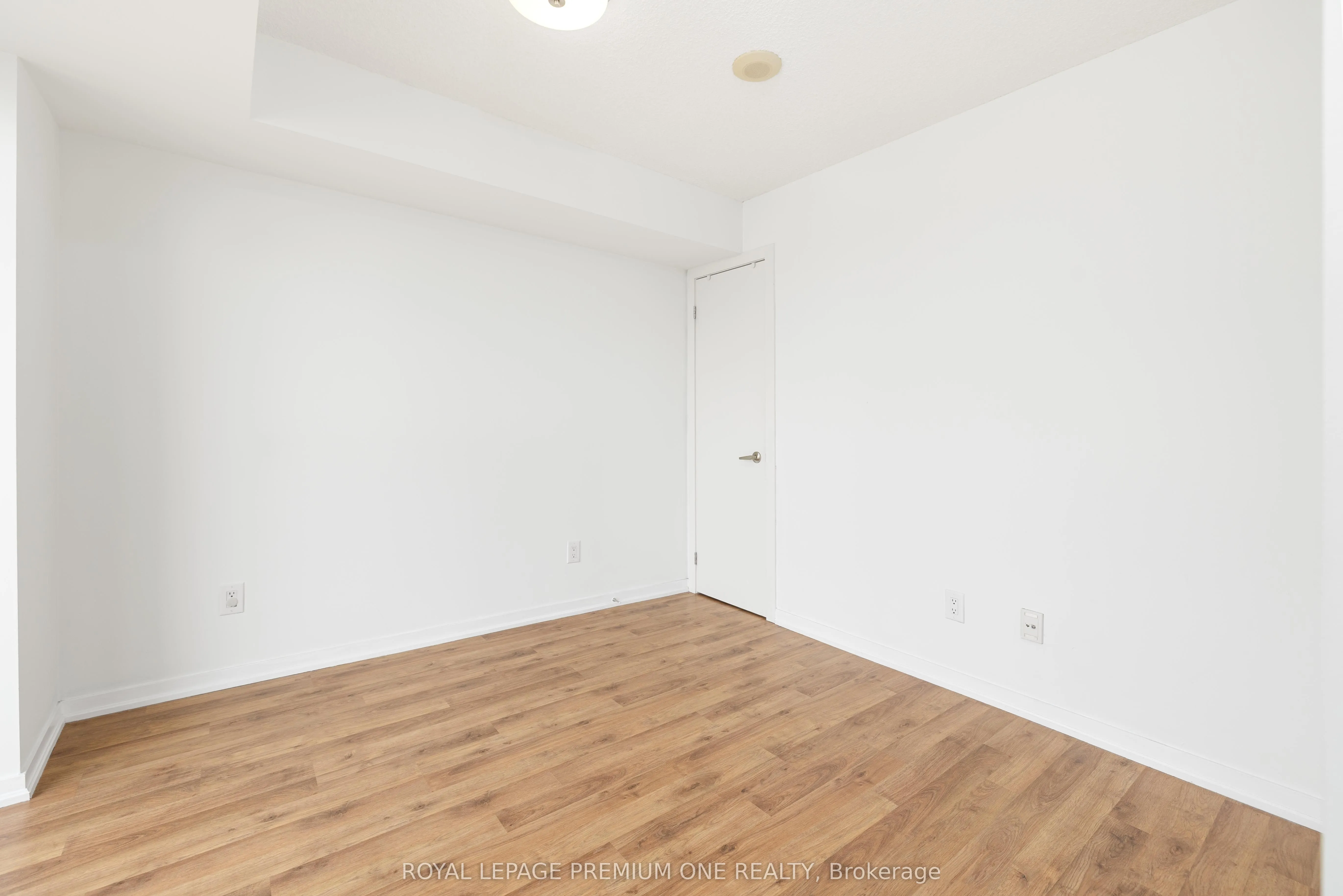 38 Joe Shuster Way, #1910