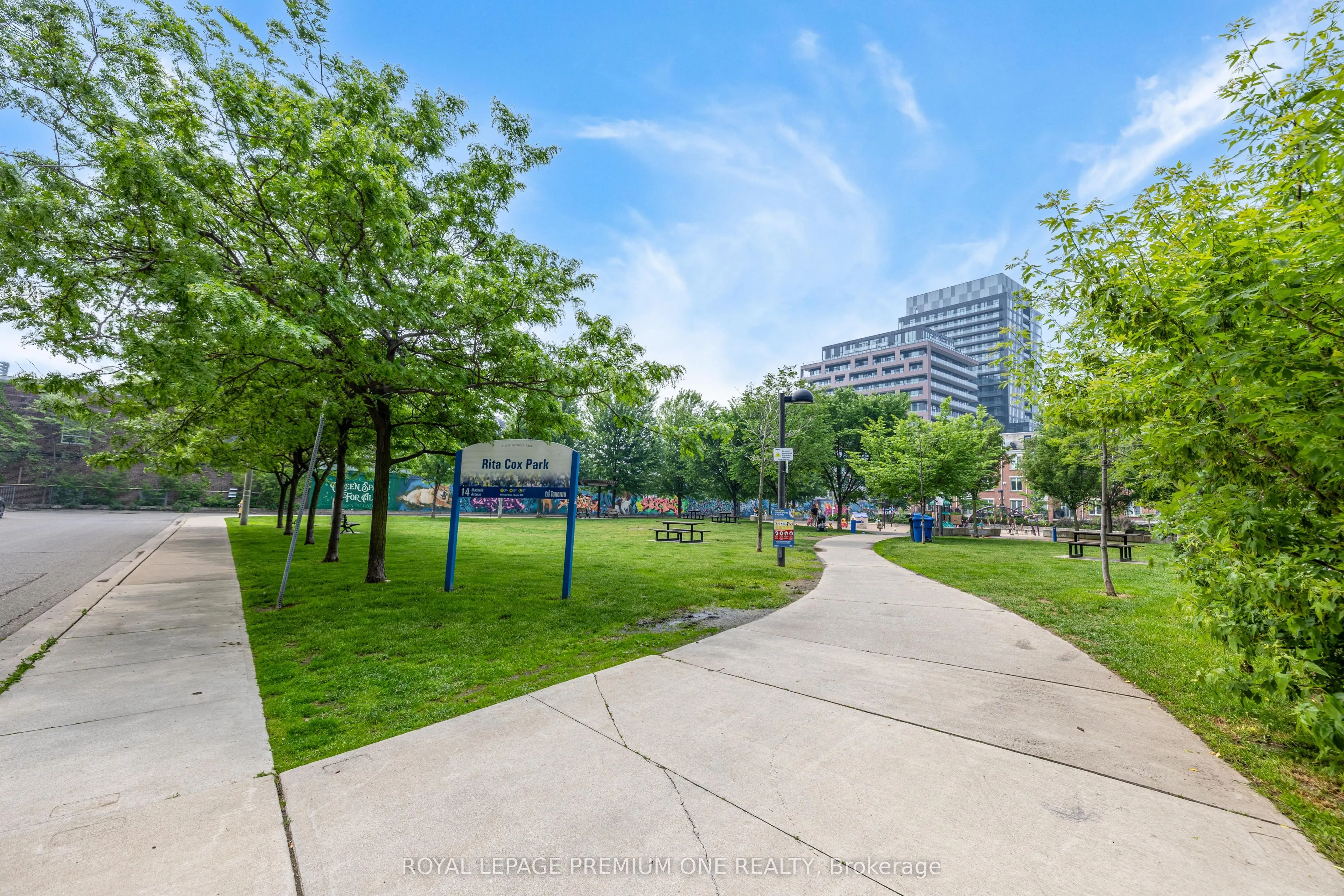 38 Joe Shuster Way, #1910