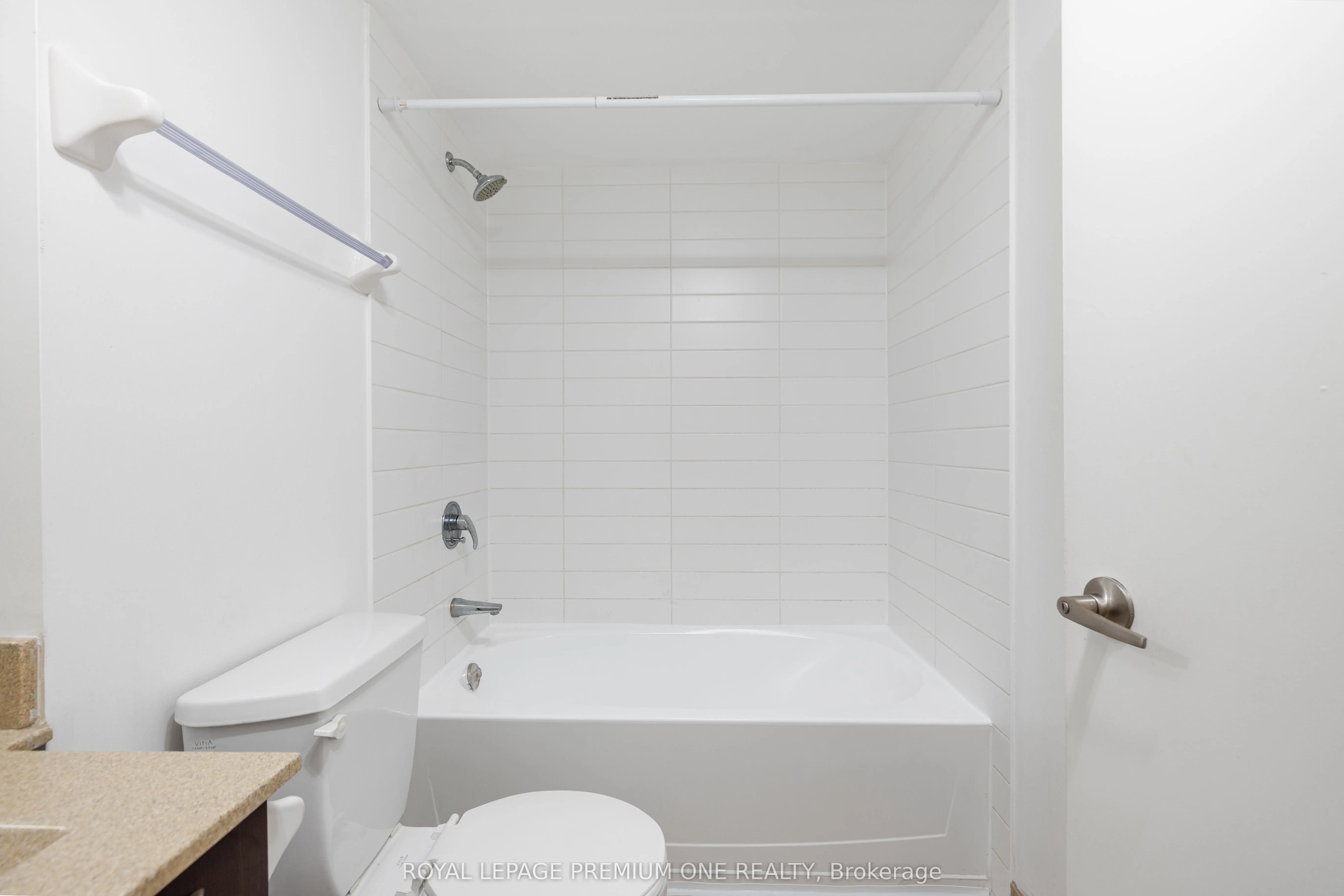 38 Joe Shuster Way, #1910