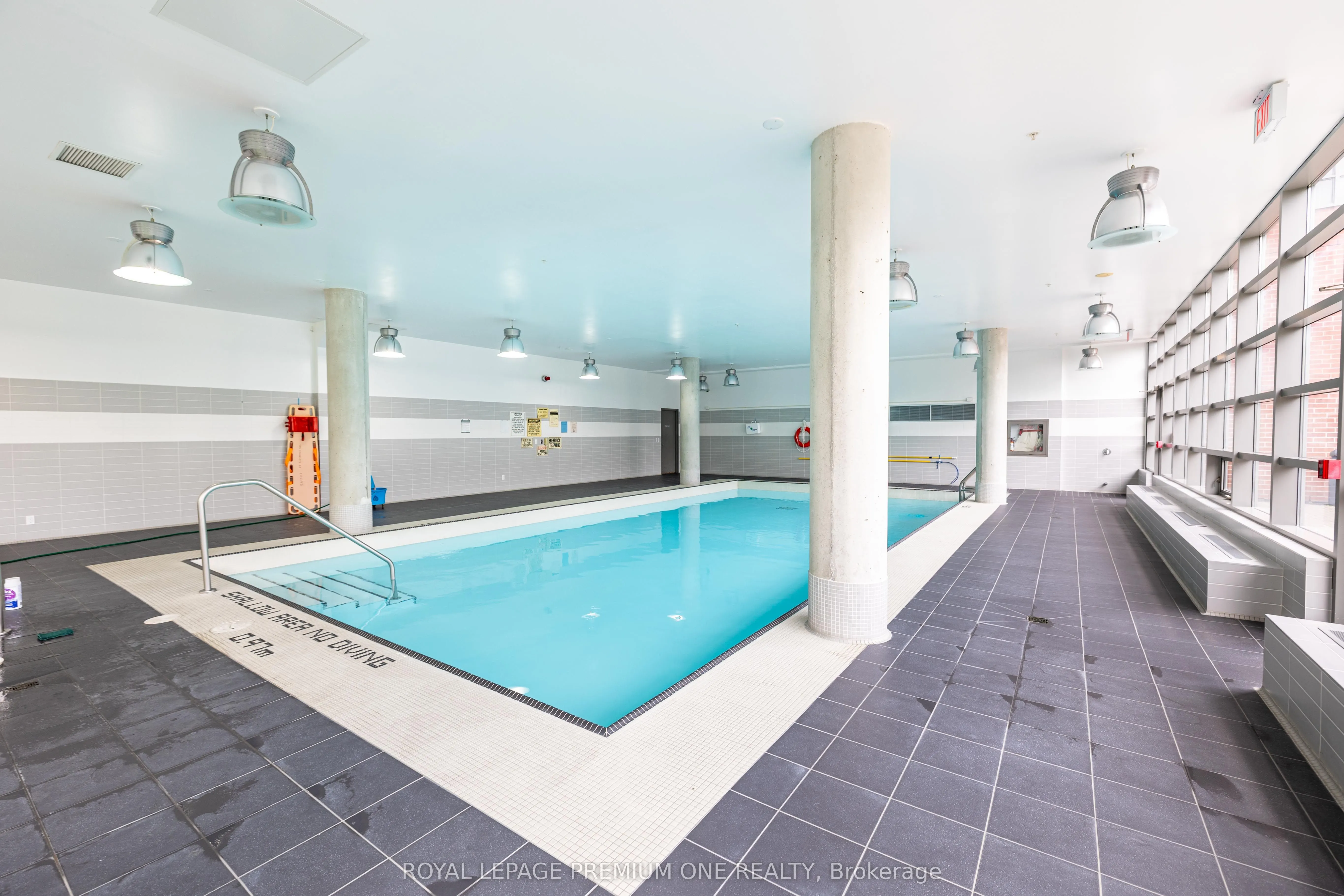 38 Joe Shuster Way, #1910