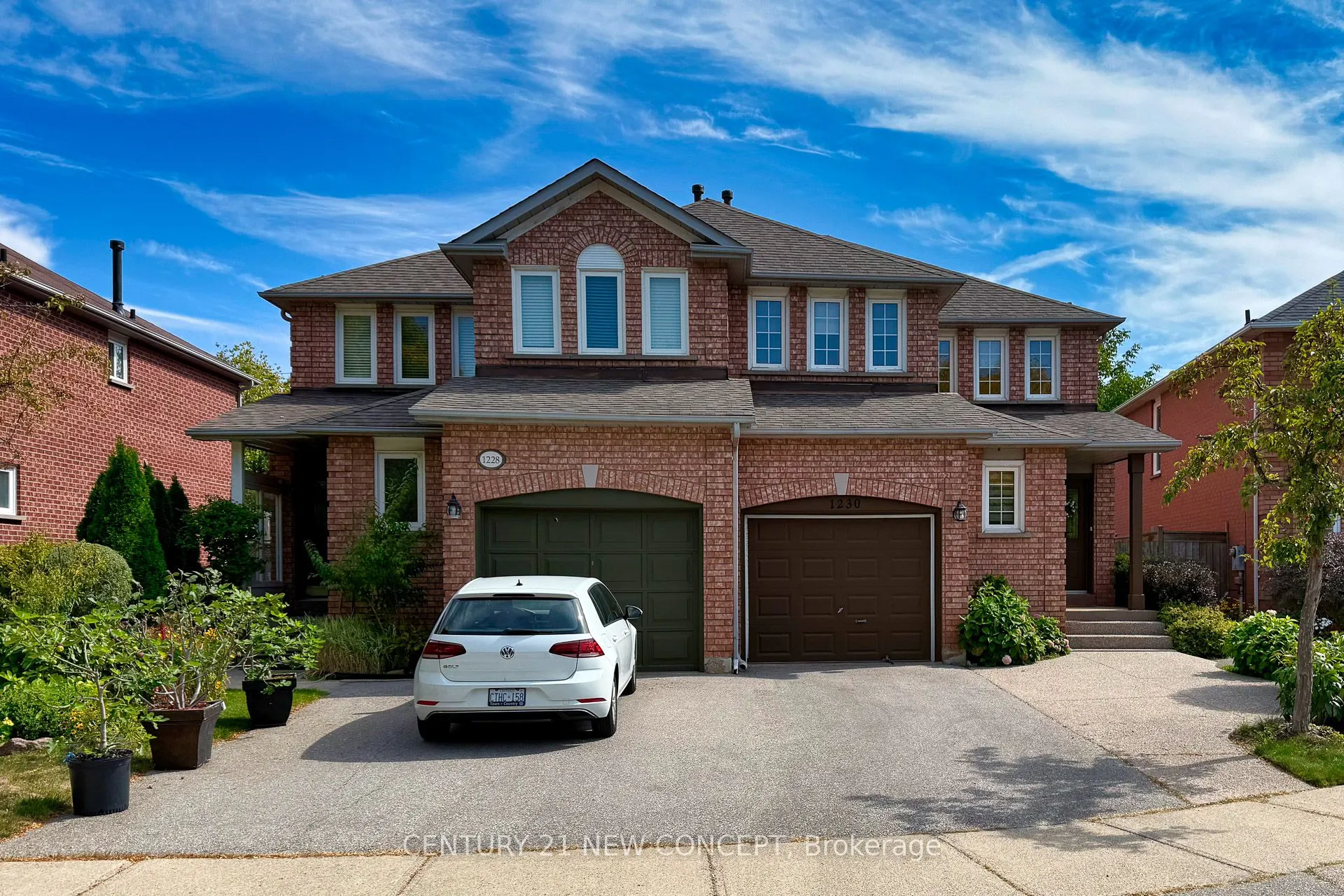 1230 Old Oak Drive