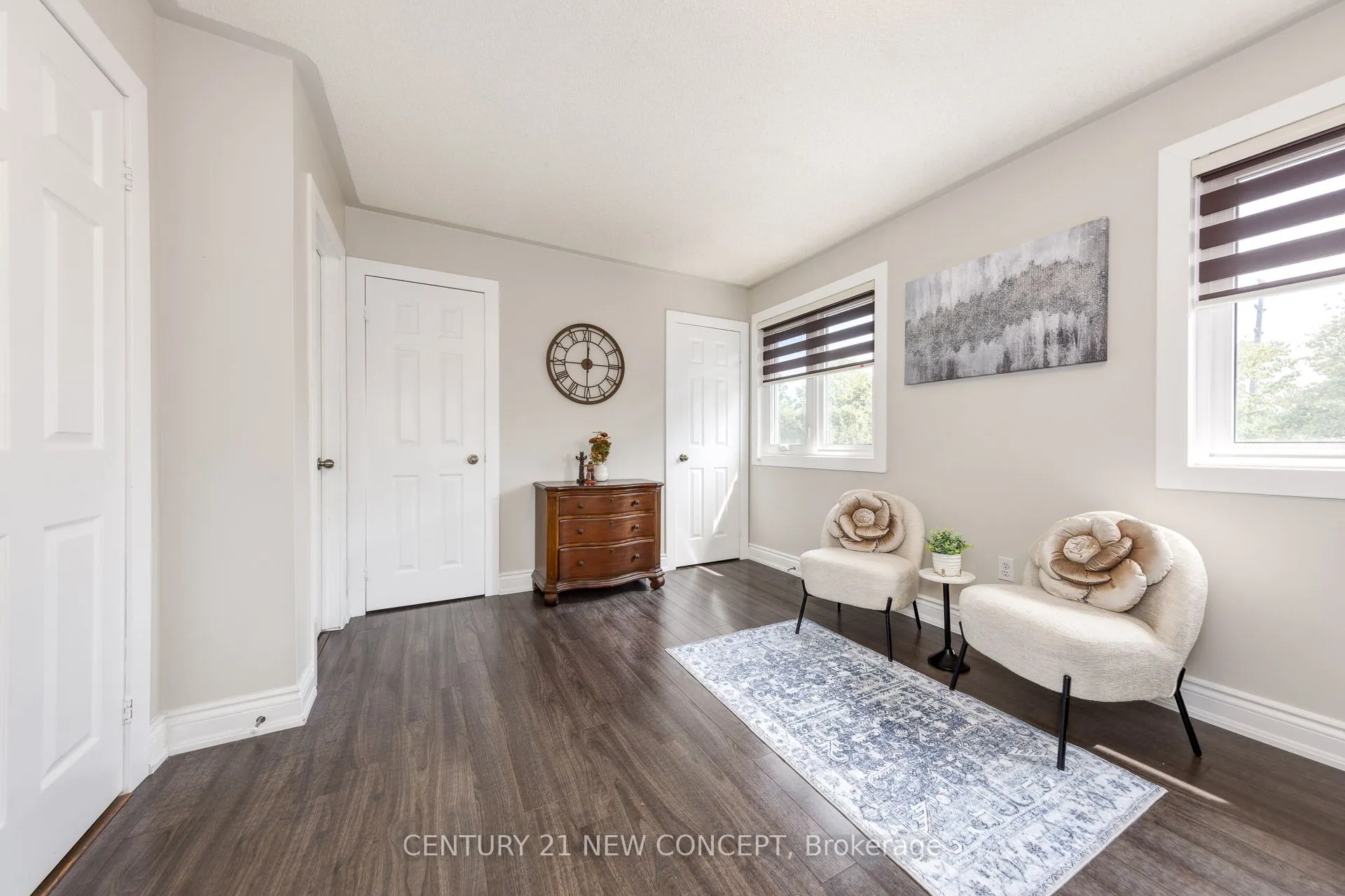 1230 Old Oak Drive
