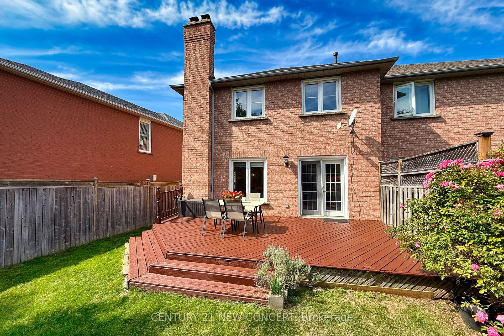 1230 Old Oak Drive