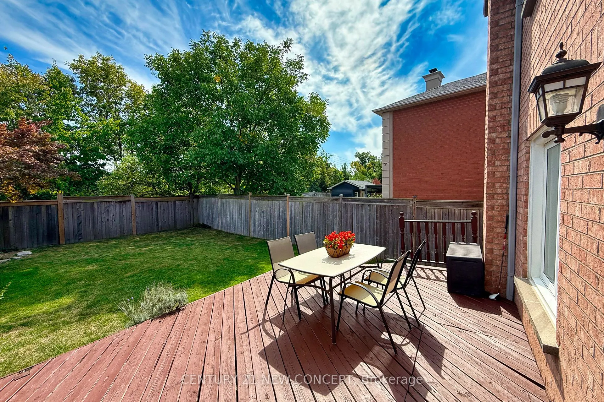 1230 Old Oak Drive