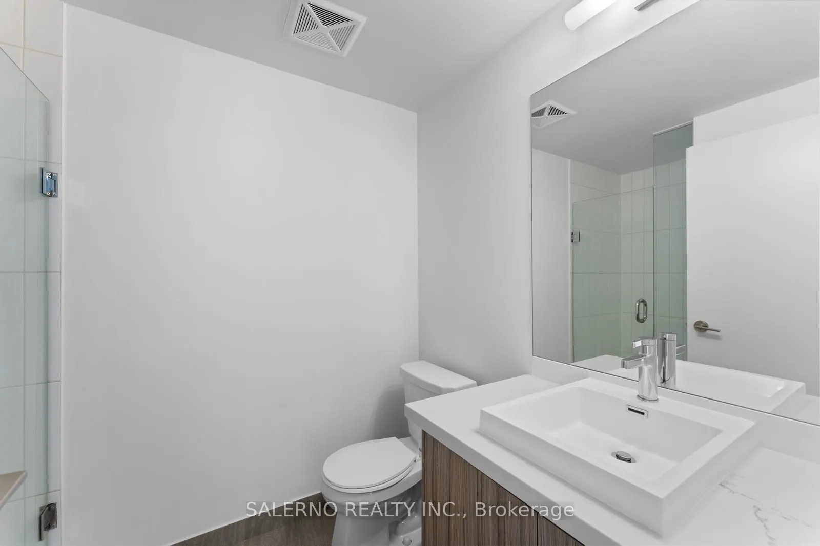 251 Manitoba Street, #610B