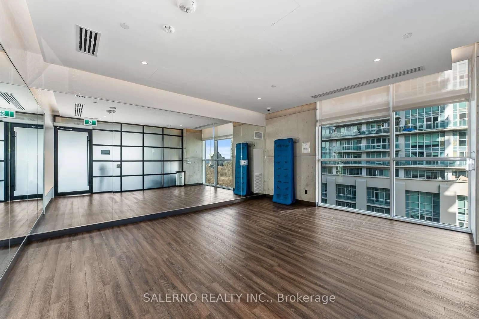 251 Manitoba Street, #610B