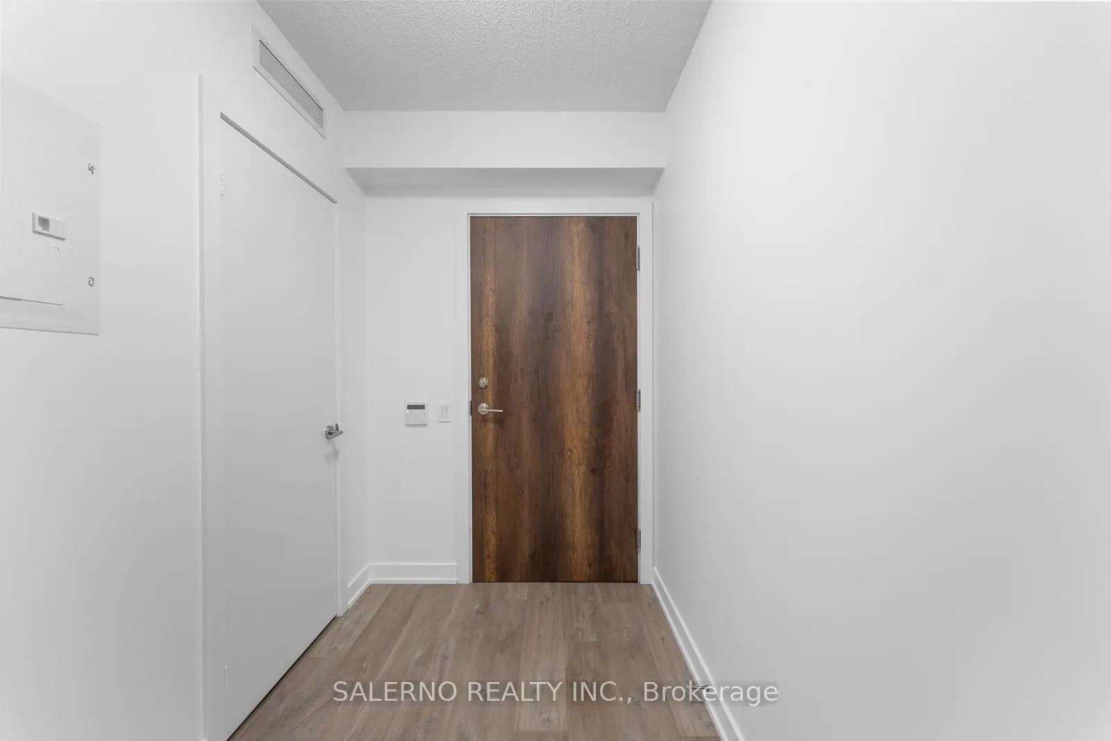 251 Manitoba Street, #610B