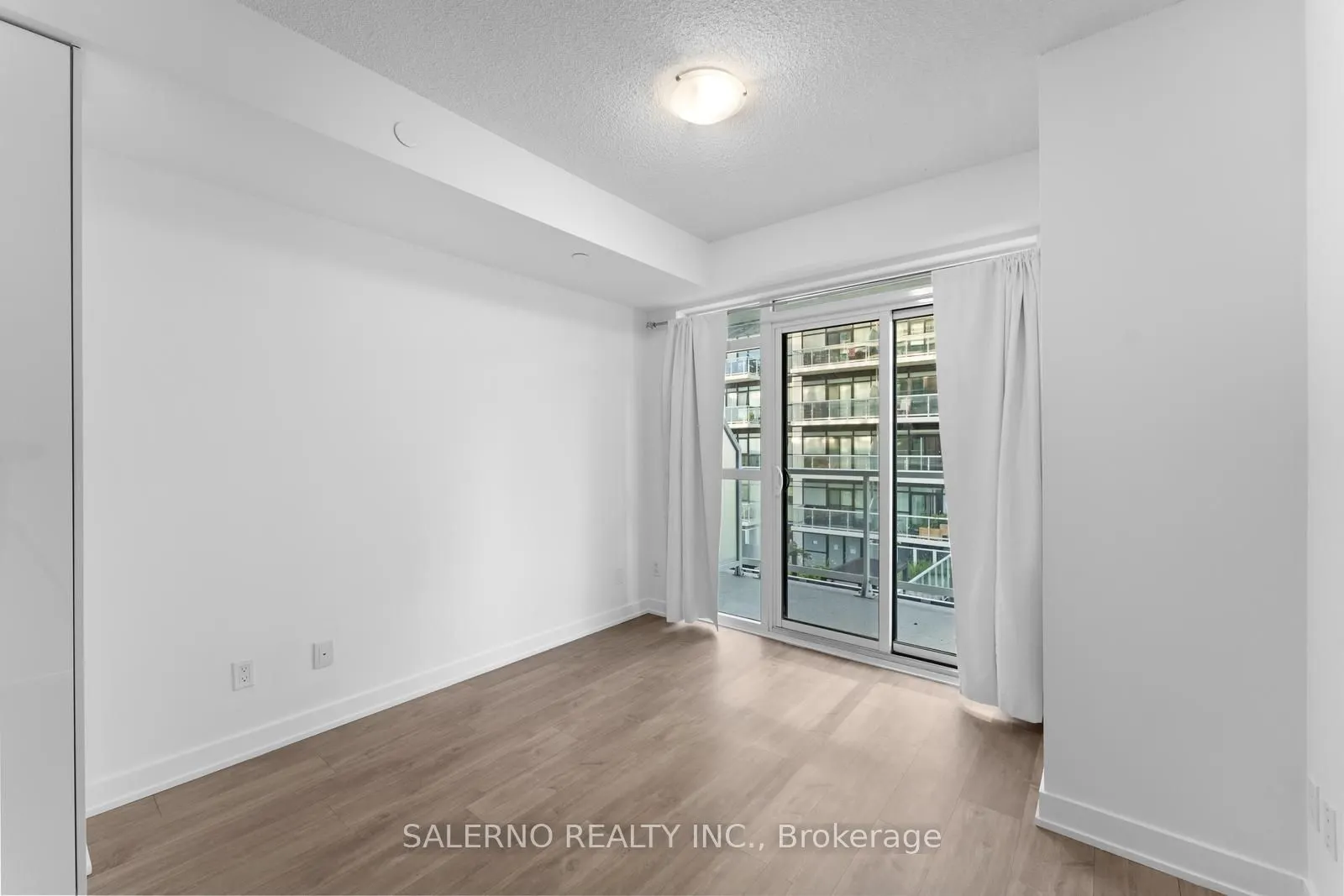 251 Manitoba Street, #610B