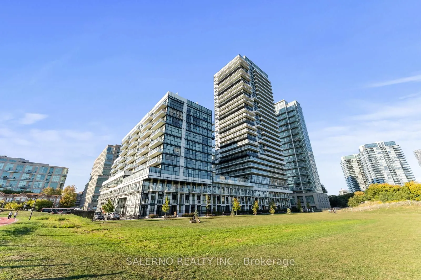 251 Manitoba Street, #610B