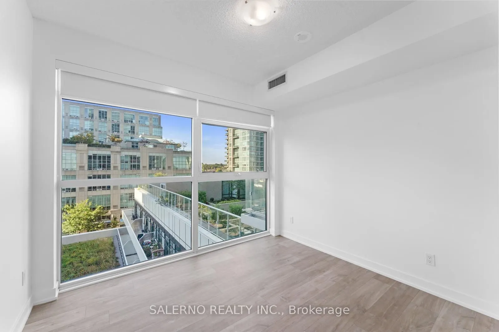 251 Manitoba Street, #610B