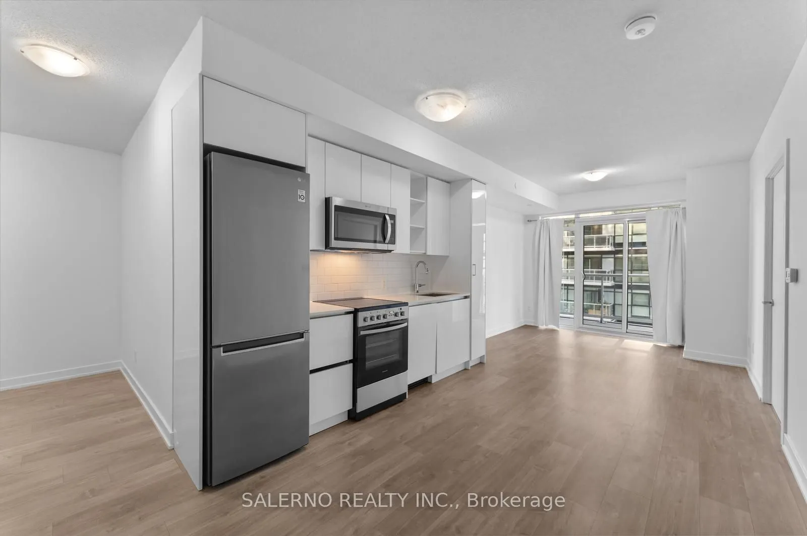 251 Manitoba Street, #610B