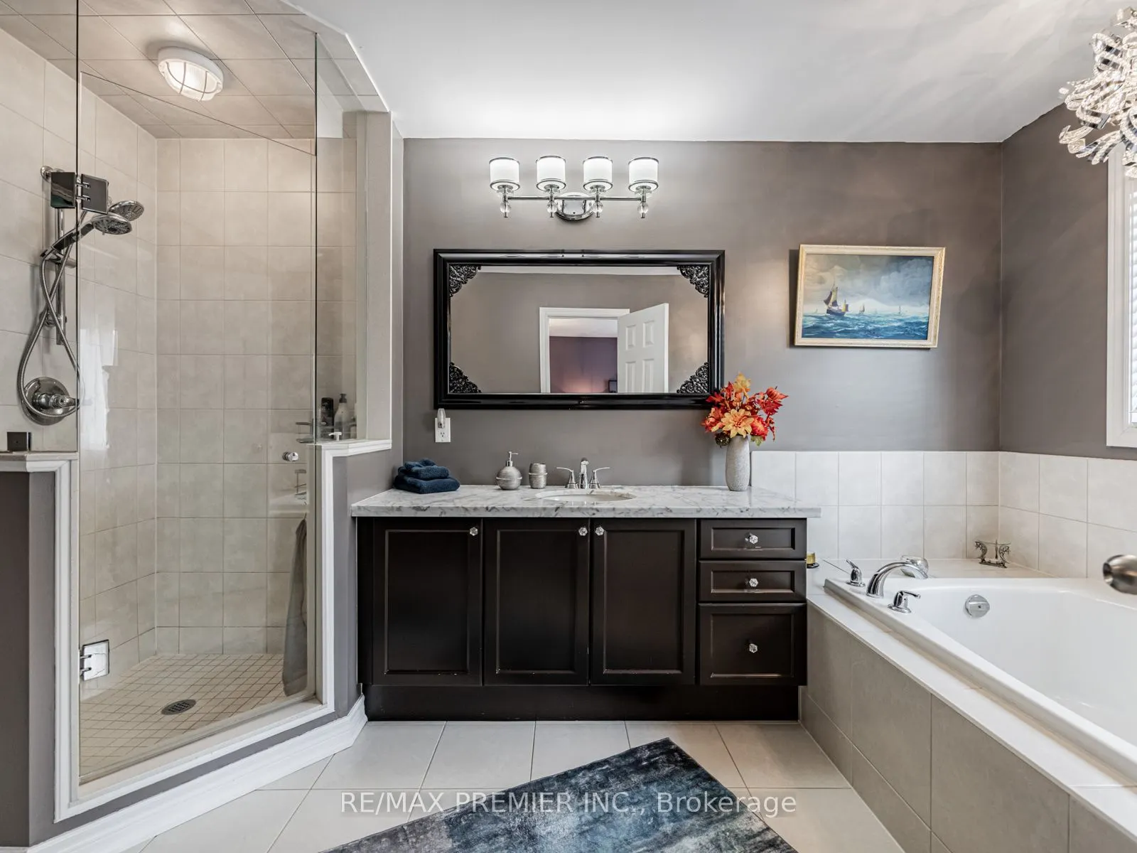 935 Transom Crescent