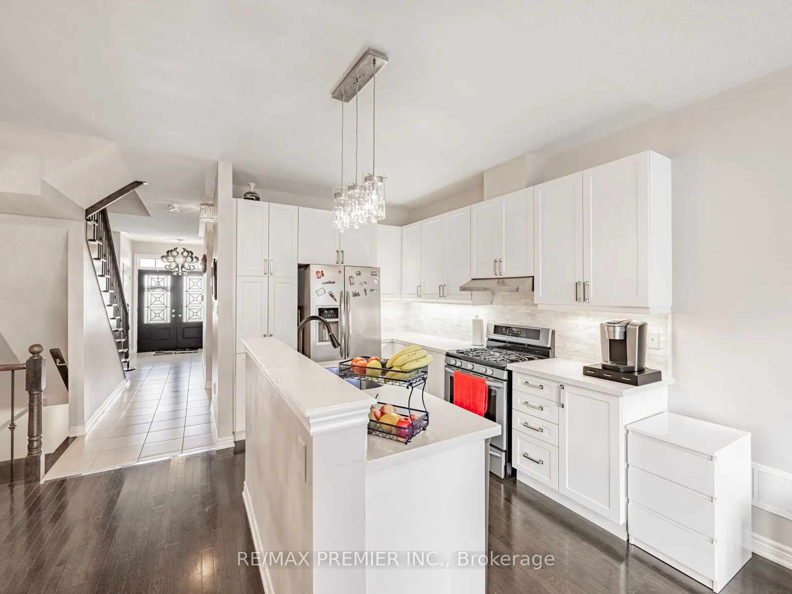 935 Transom Crescent