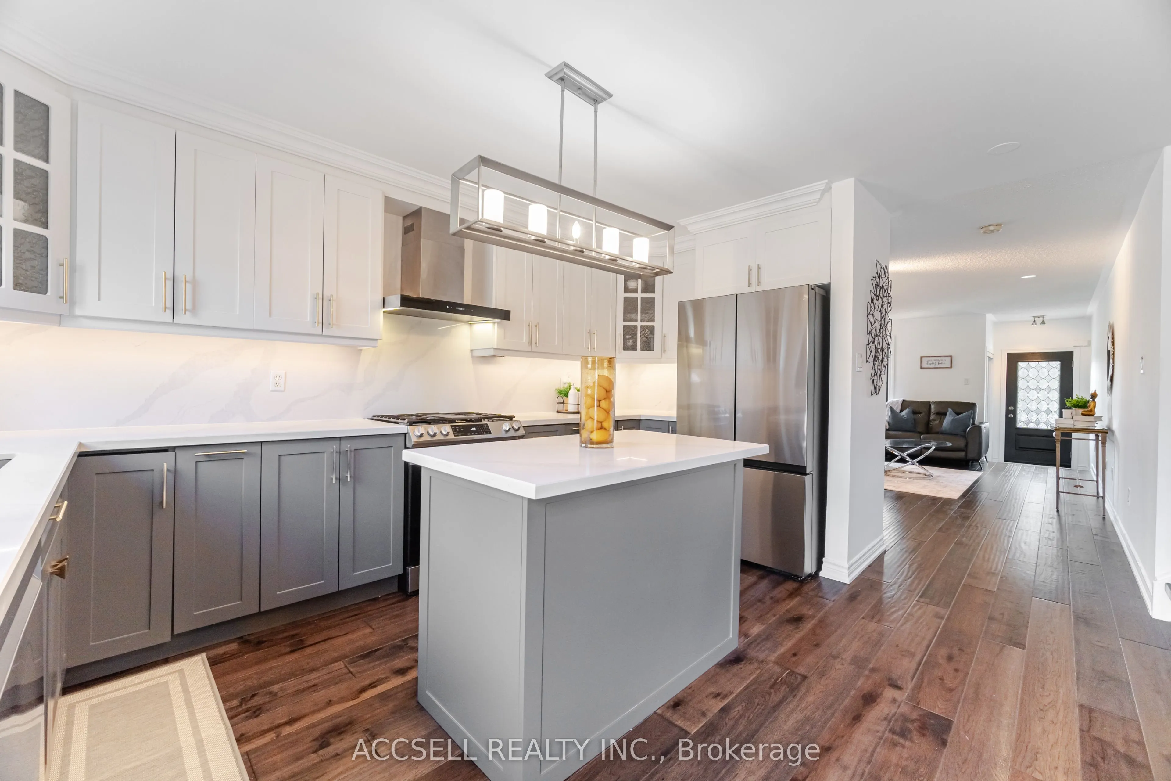 323 Pettigrew Trail