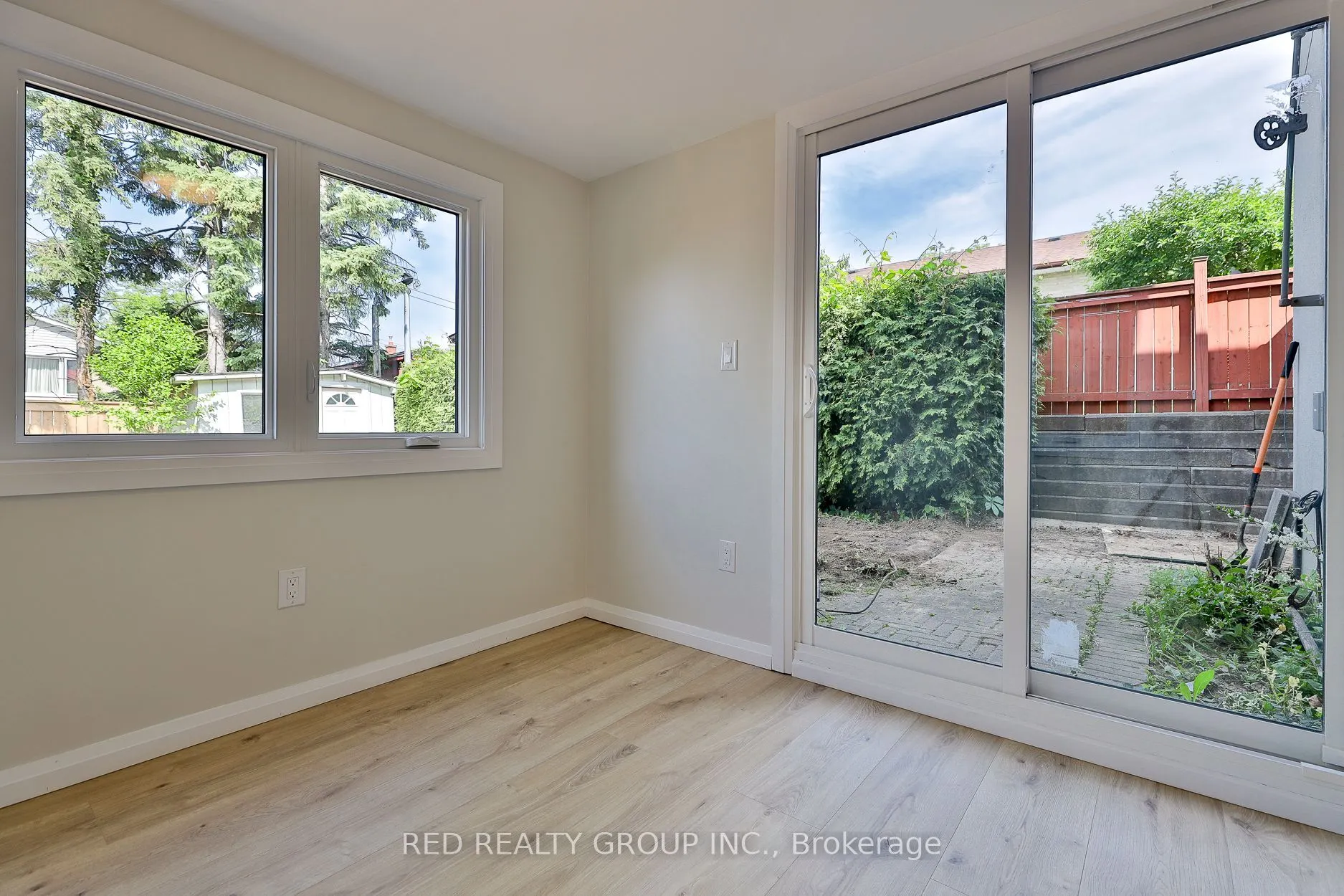14 Calais Avenue, #Lower