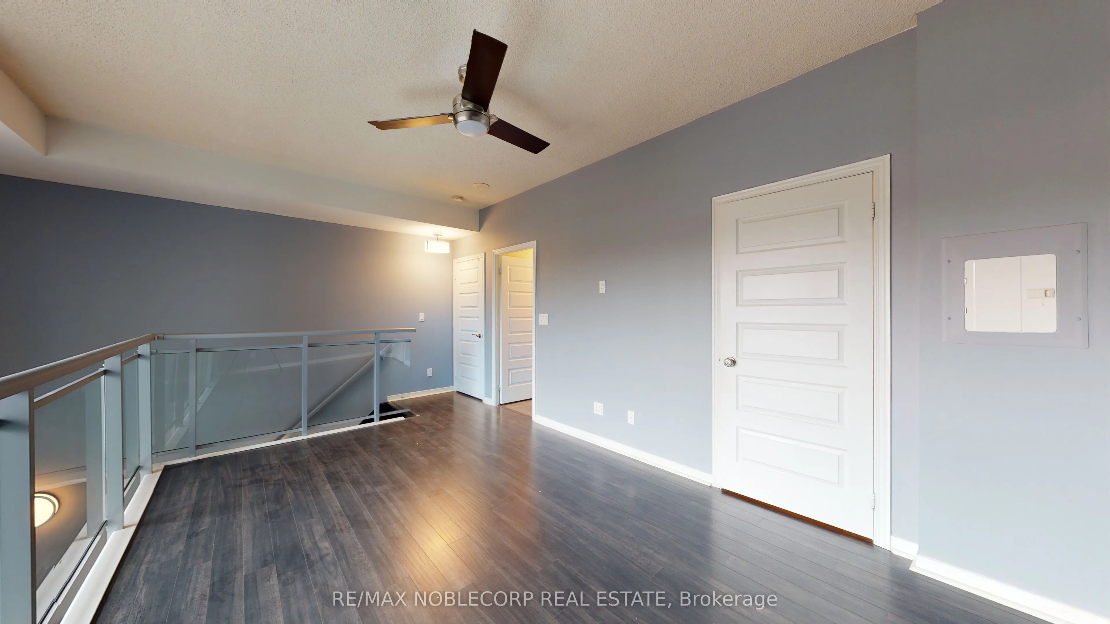 215 Queen Street, #212