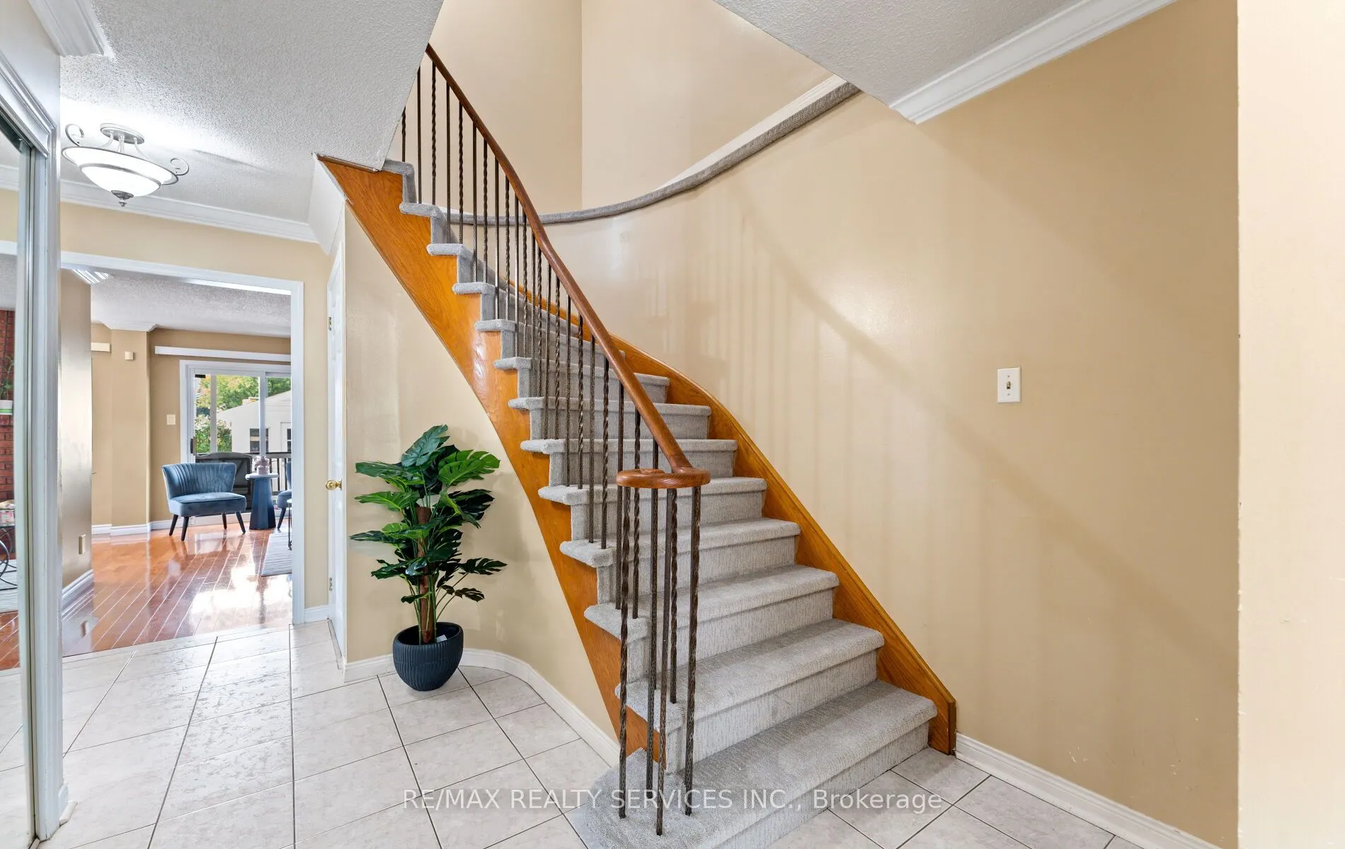 39 Autumn Glen Circle