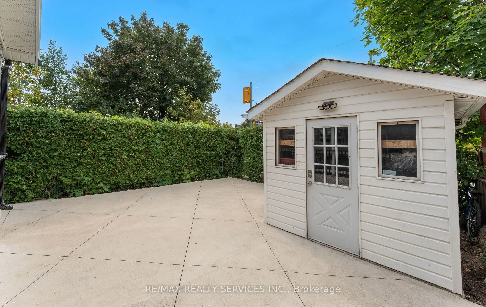 39 Autumn Glen Circle