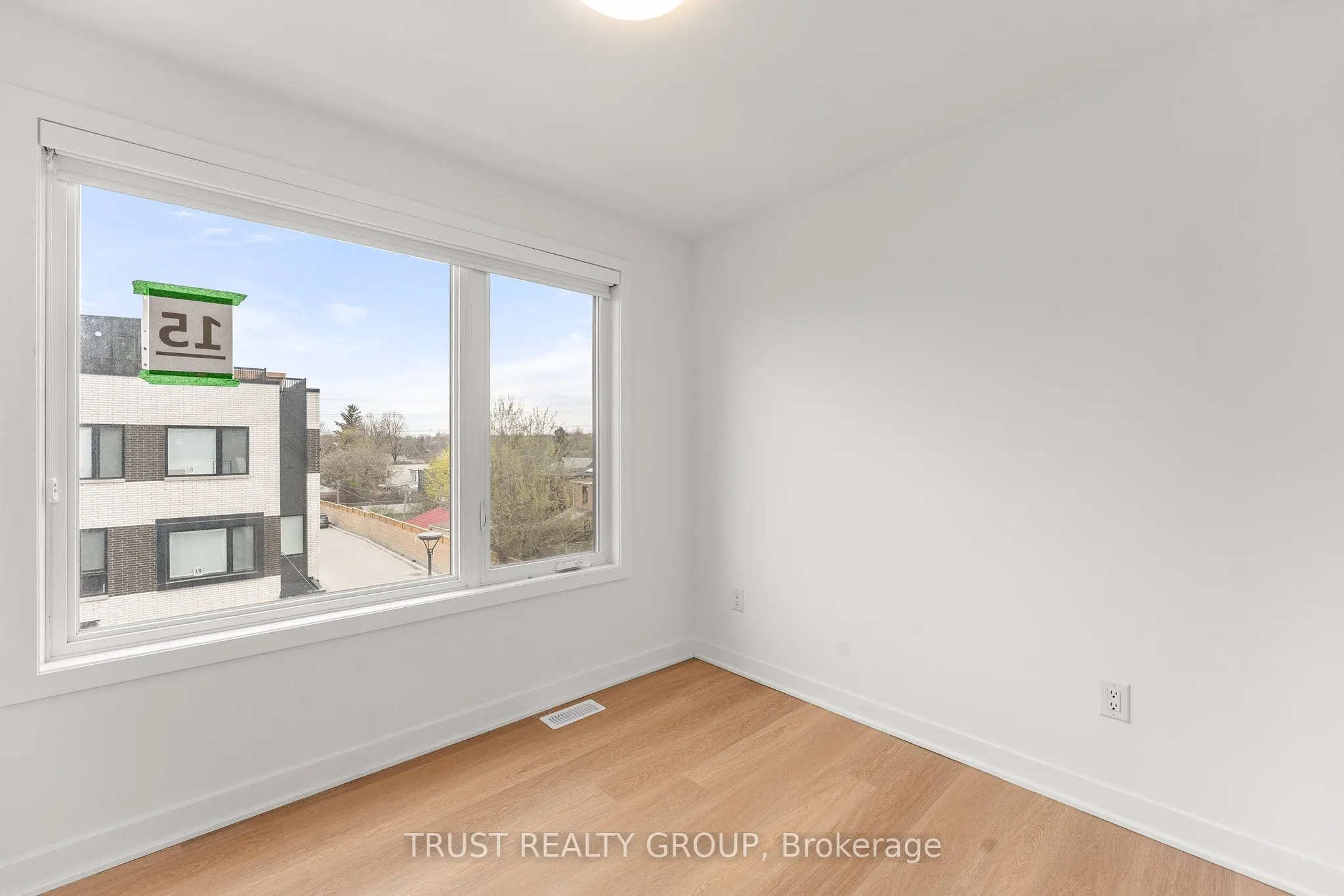 10 Ed Clark Road, #TH15