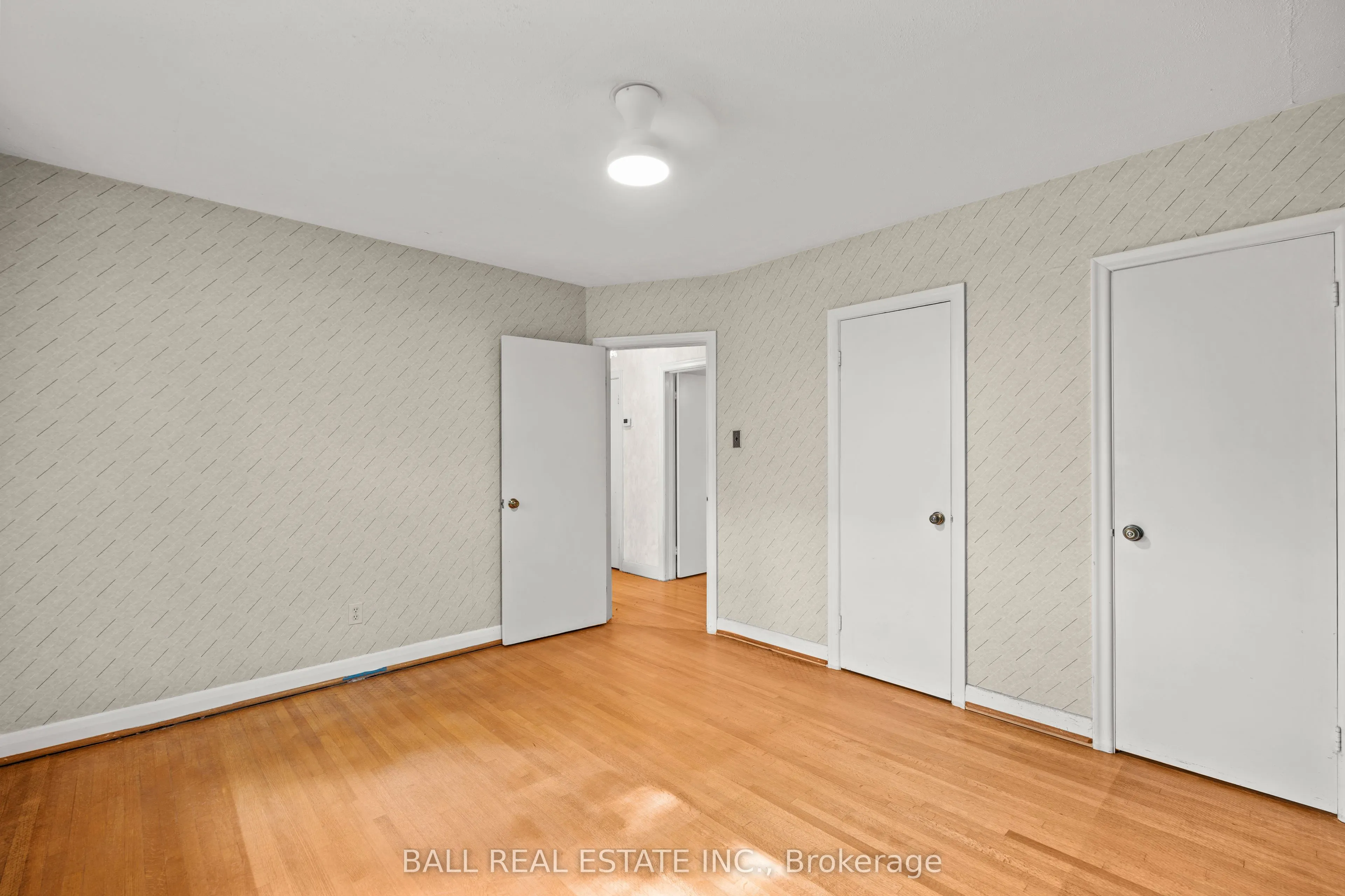 1431 Lochlin Trail