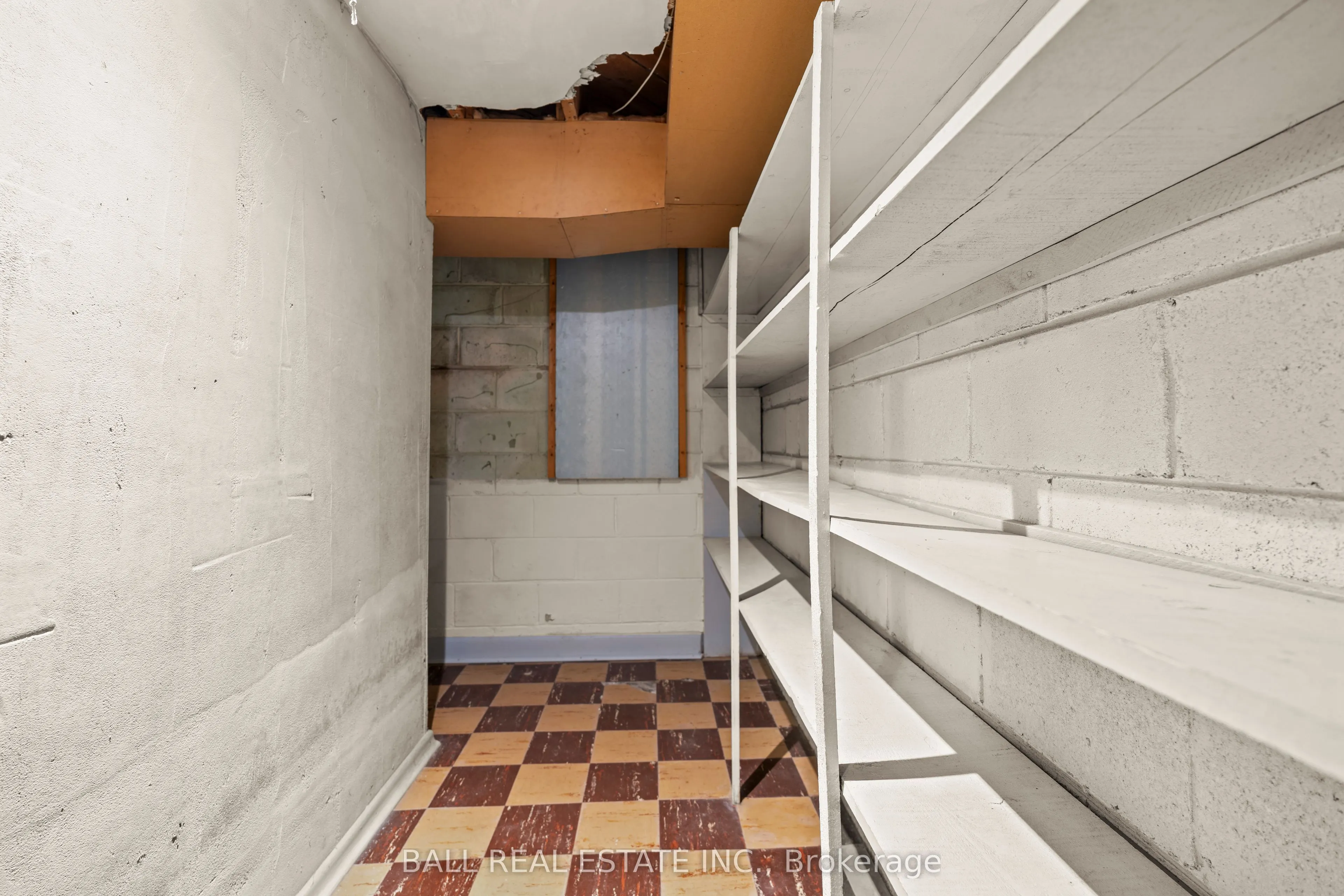 1431 Lochlin Trail