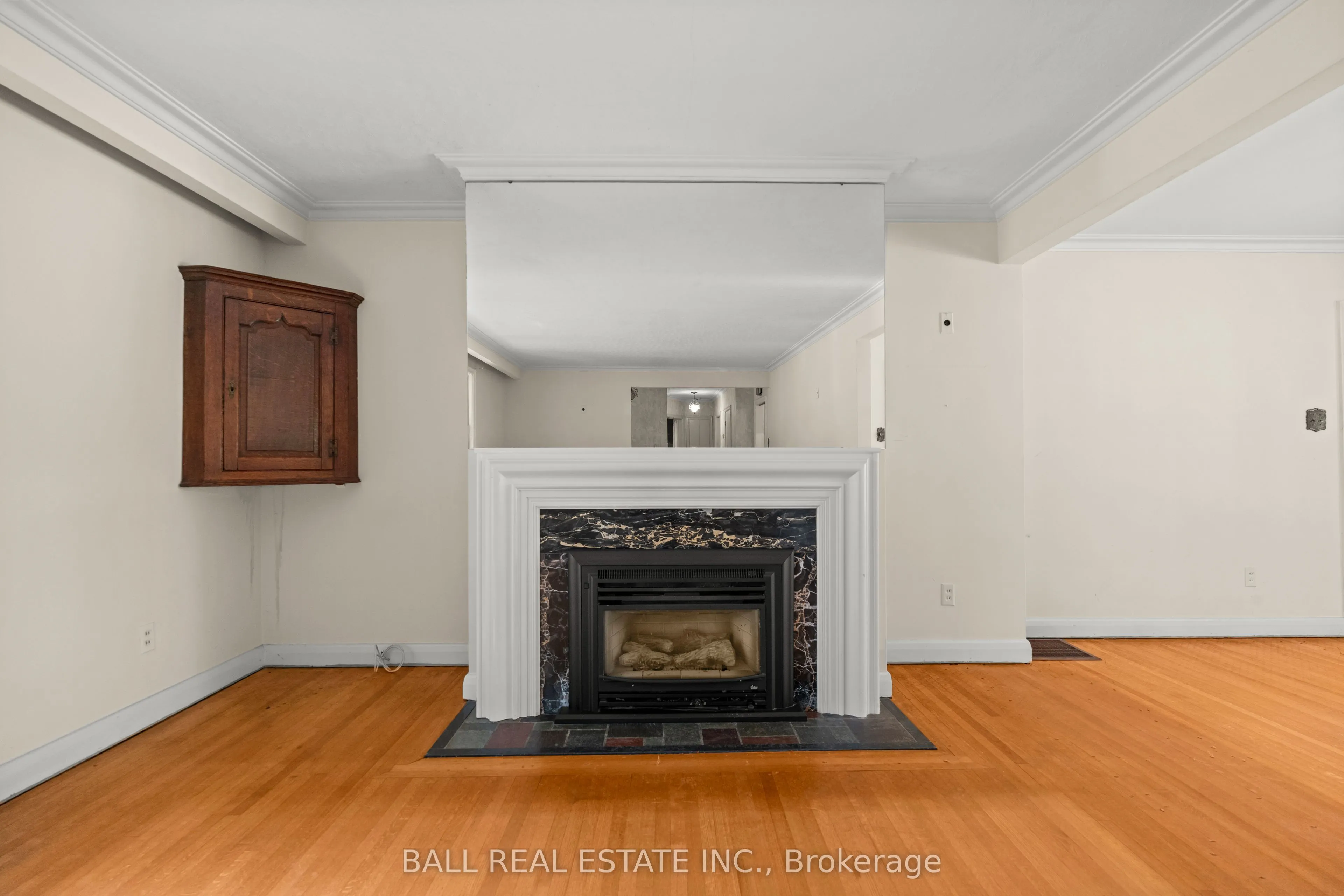 1431 Lochlin Trail