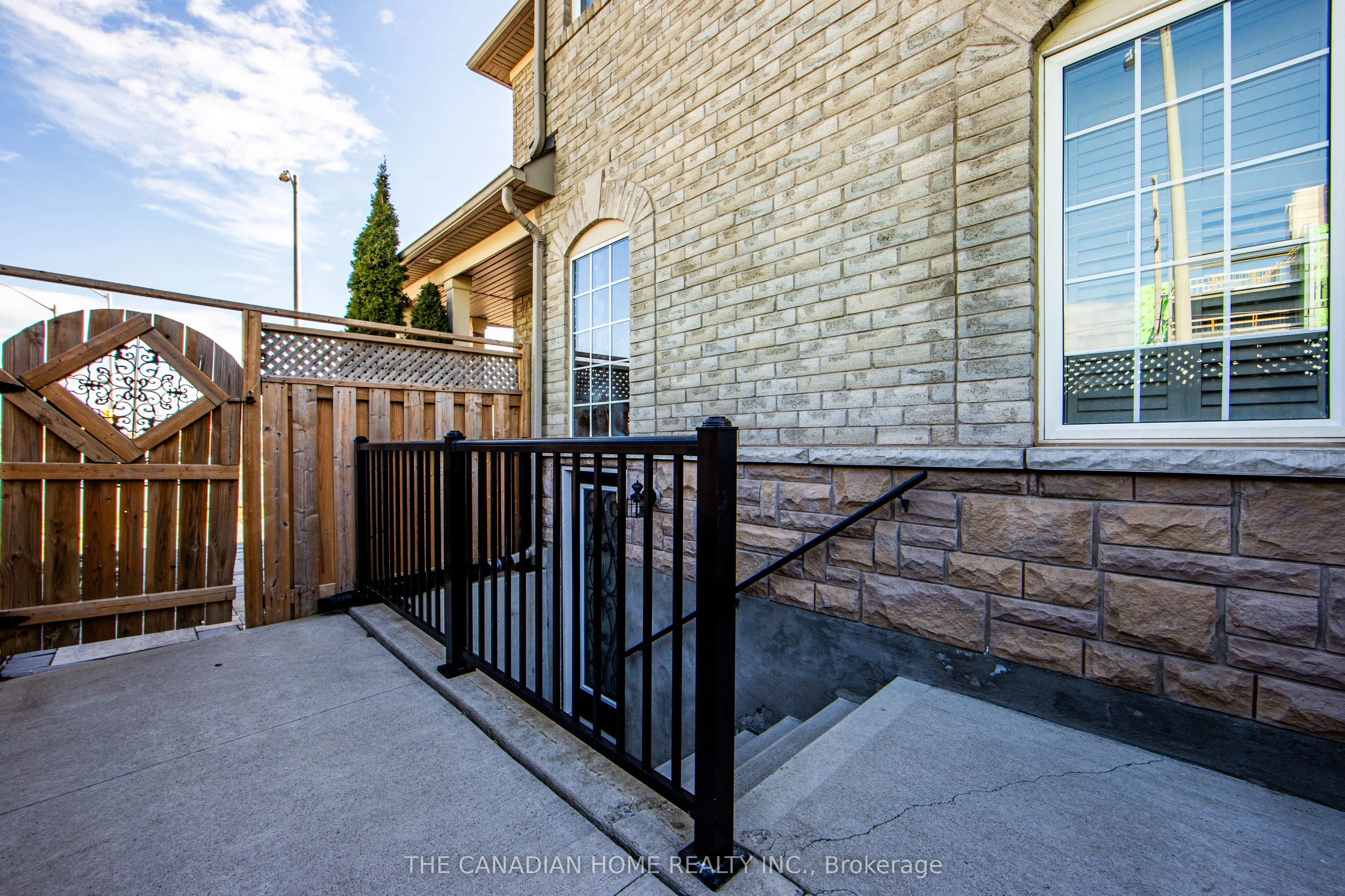 983 Kennedy Circle, #Bsmnt