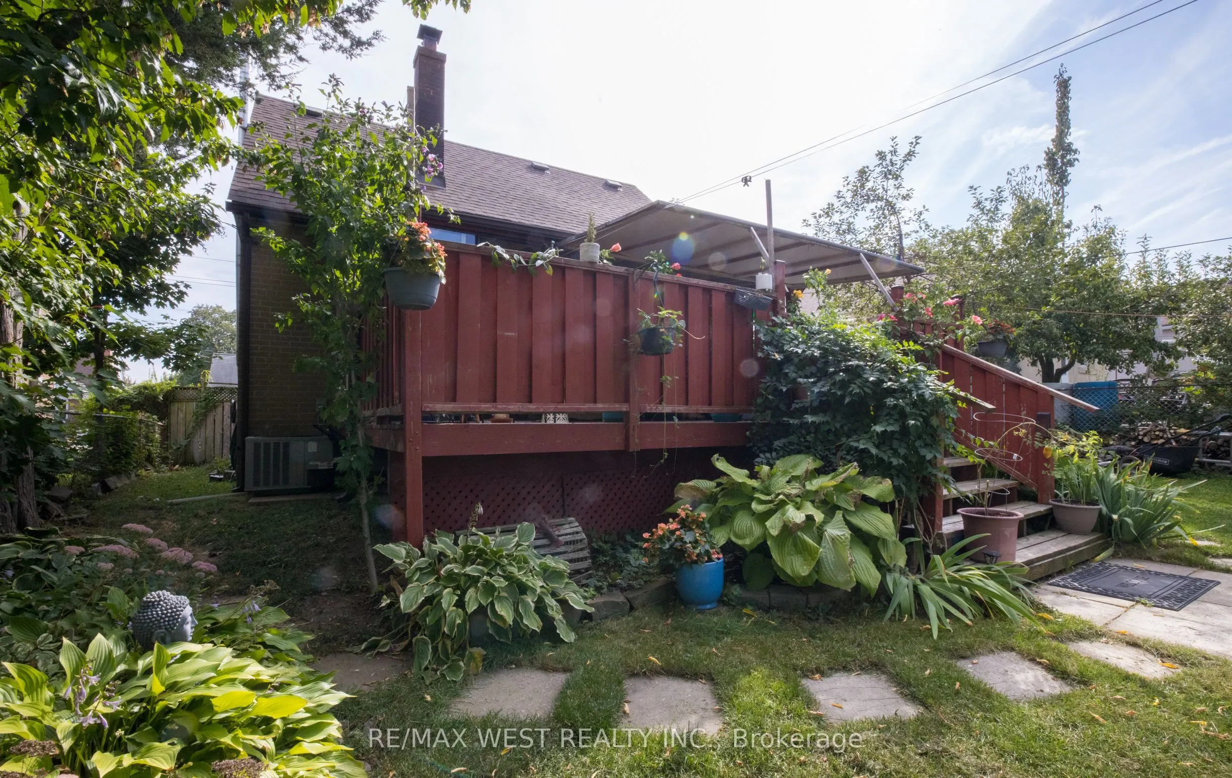 62 Allenby Avenue