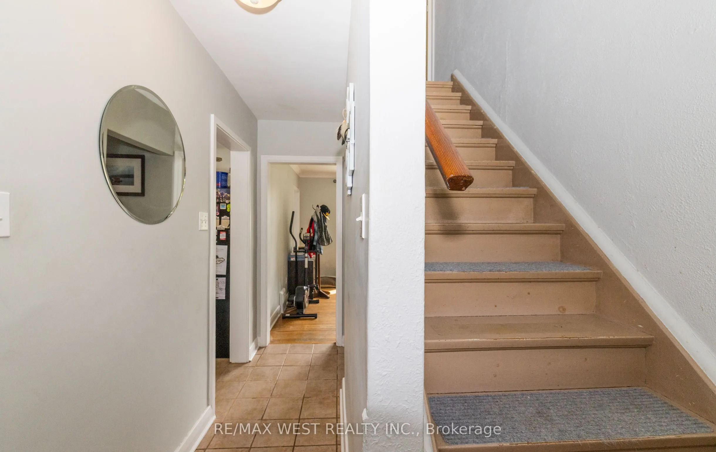 62 Allenby Avenue