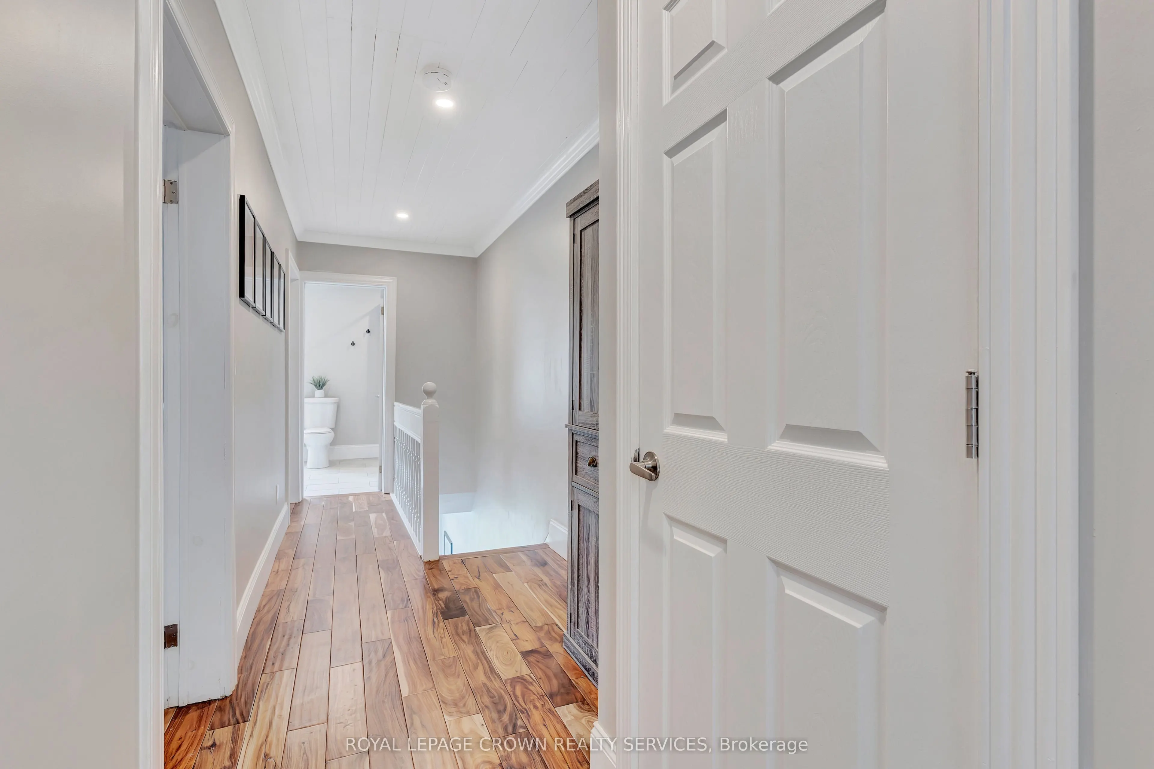 102 Poplar Avenue