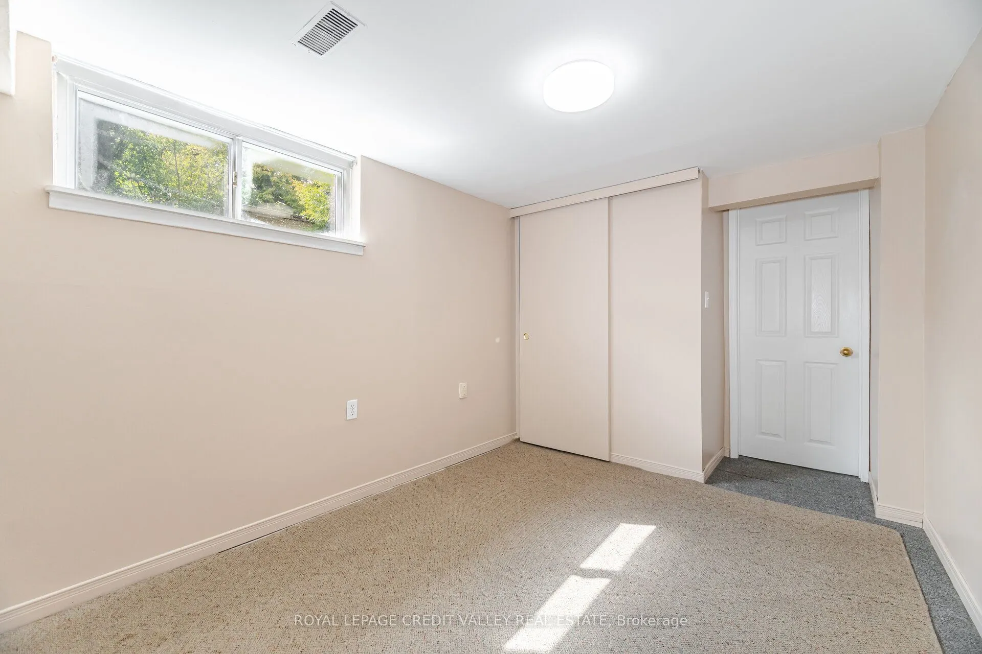 36 Autumn Boulevard