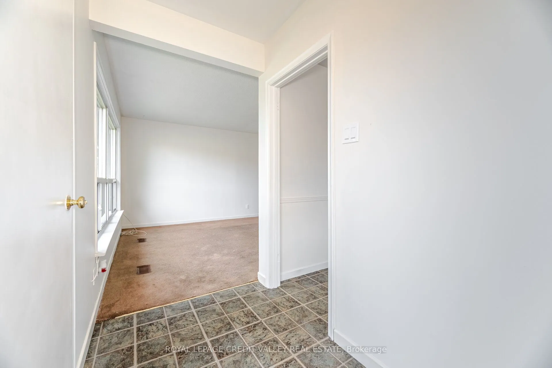 36 Autumn Boulevard