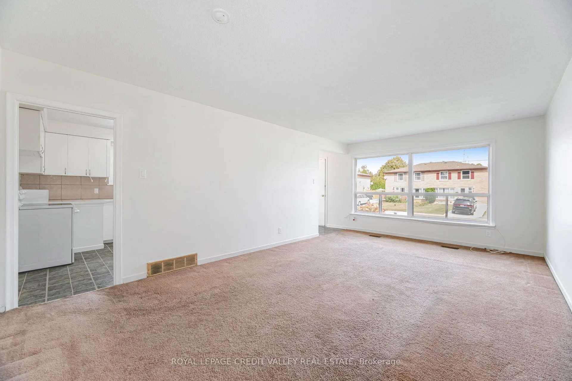 36 Autumn Boulevard
