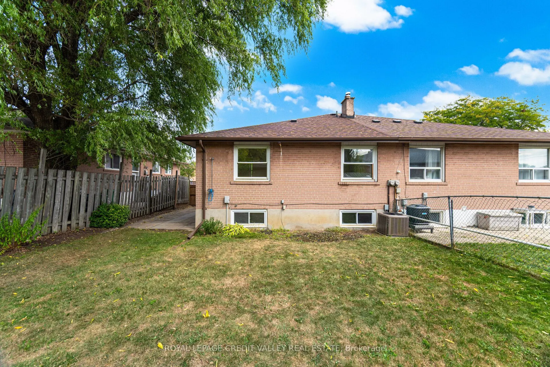 36 Autumn Boulevard
