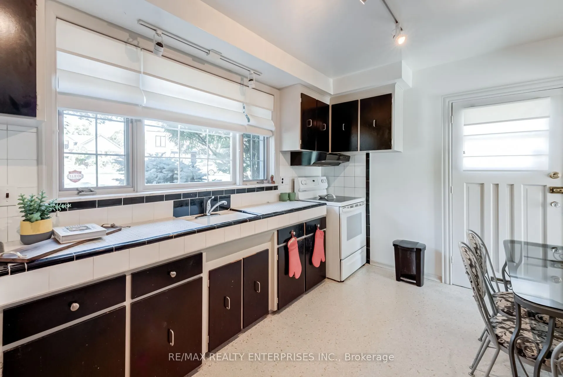 65 Black Creek Boulevard