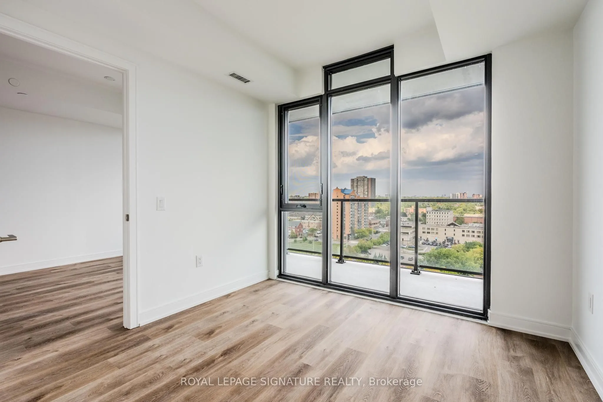 3009 Novar Road, #1202