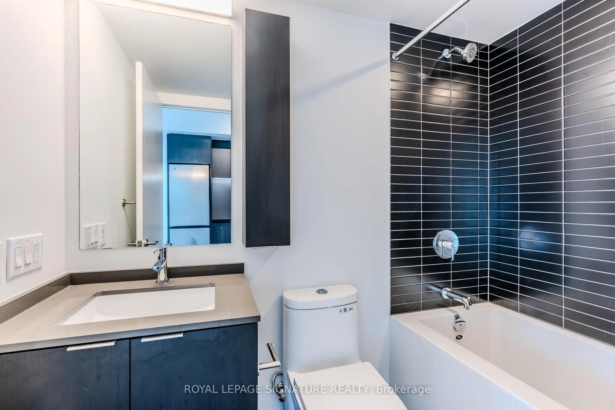 3009 Novar Road, #1202